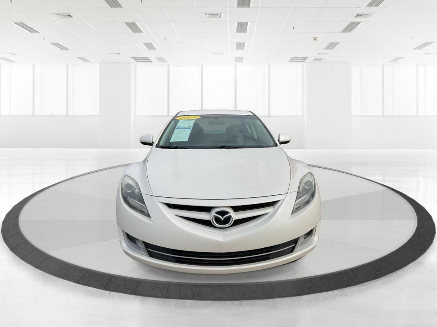 2013 Mazda Mazda6 i Touring (1YVHZ8DH7D5) with an 2.5L I-4 DOHC engine, located at 8750 N County Rd 25A, Piqua, OH, 45356, (937) 908-9800, 40.164391, -84.232513 - 2013 Mazda Mazda6 i Touring - Photo#6