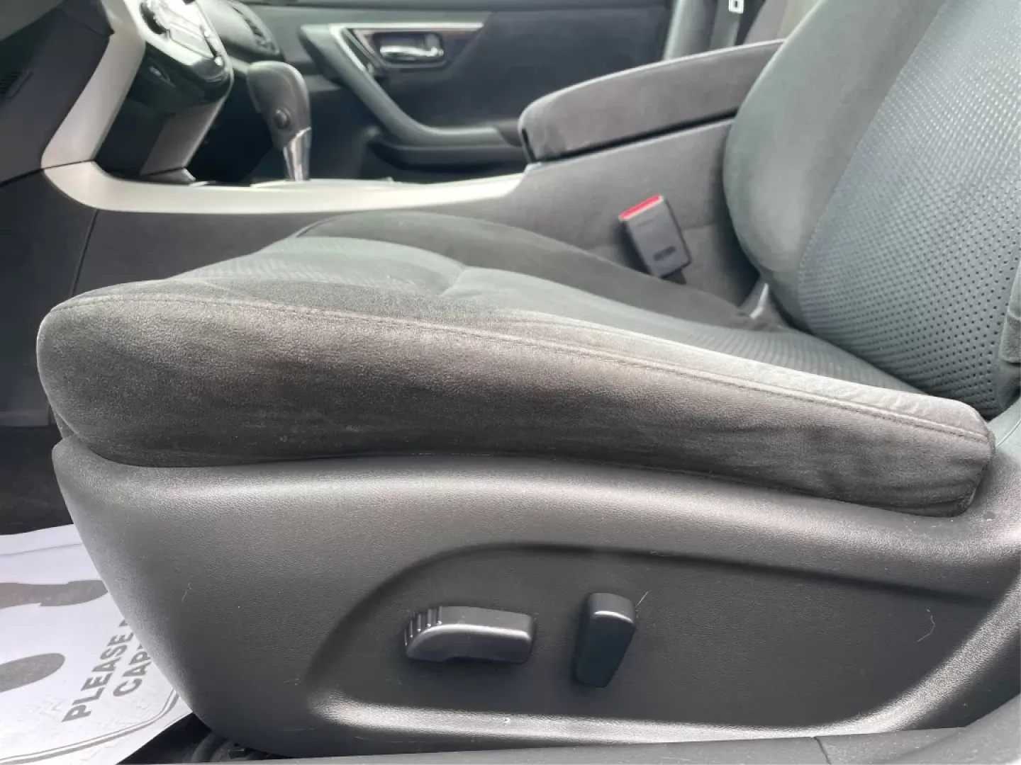2013 Nissan Altima 2.5 S (1N4AL3APXDC) with an 2.5L I-4 DOHC engine, located at 401 Woodman Dr, Riverside, OH, 45431, (937) 908-9800, 39.760899, -84.123421 - **Experience the Ultimate Blend of Comfort and Reliability with the 2013 Nissan Altima 2.5 S Perfect for Your Lifestyle!**<br /> <br /> Are you in search of a vehicle that effortlessly balances daily commuting and weekend getaways? Look no further than this stunning 2013 Nissan Altima 2.5 S, now av - Photo#18