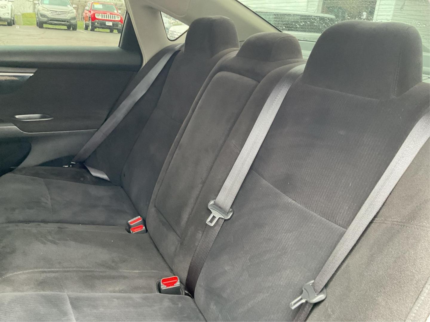 2013 Nissan Altima 2.5 S (1N4AL3APXDN) with an 2.5L I-4 DOHC engine, located at 1184 Kauffman Ave, Fairborn, OH, 45324, (937) 908-9800, 39.807072, -84.030914 - 2013 Nissan Altima 2.5 S - Photo#9