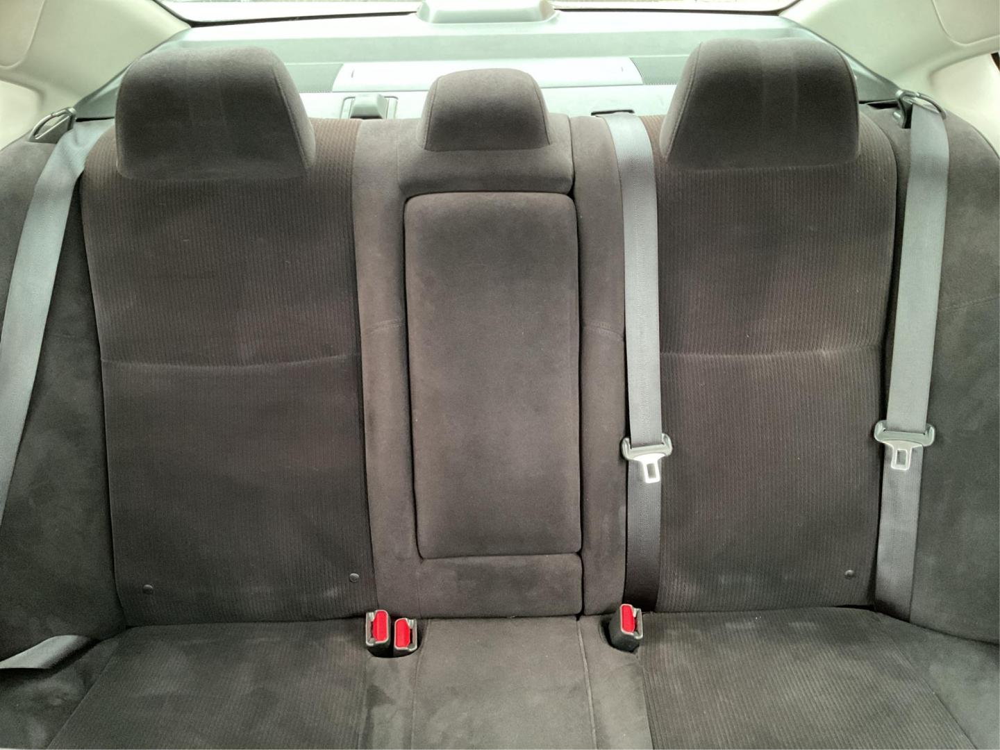 2013 Nissan Altima 2.5 S (1N4AL3APXDN) with an 2.5L I-4 DOHC engine, located at 1184 Kauffman Ave, Fairborn, OH, 45324, (937) 908-9800, 39.807072, -84.030914 - 2013 Nissan Altima 2.5 S - Photo#13