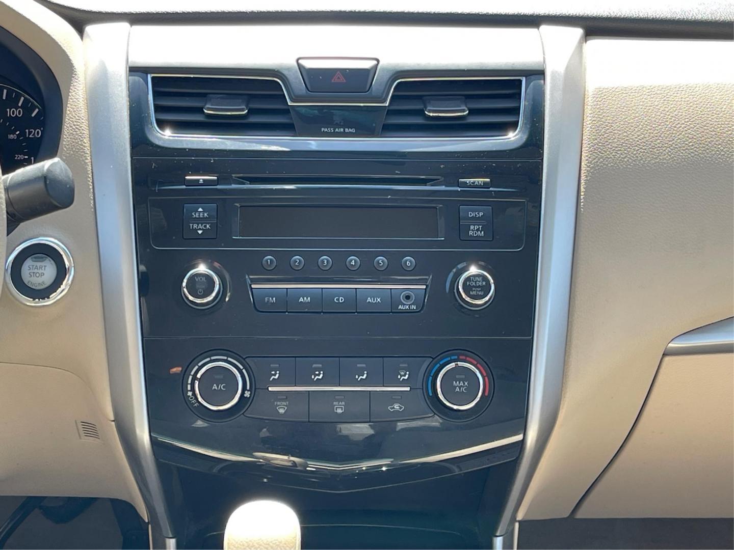 2013 Nissan Altima 2.5 S (1N4AL3AP1DC) with an 2.5L I-4 DOHC engine, located at 1099 N County Rd 25A, Troy, OH, 45373, (937) 908-9800, 40.057079, -84.212883 - 2013 Nissan Altima 2.5 S - Photo#12