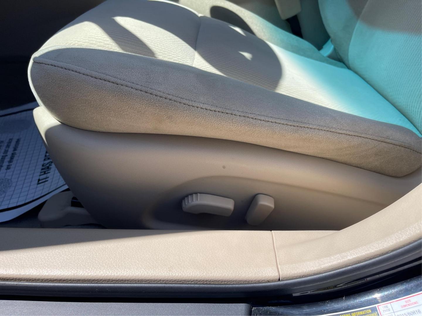 2013 Nissan Altima 2.5 S (1N4AL3AP1DC) with an 2.5L I-4 DOHC engine, located at 1099 N County Rd 25A, Troy, OH, 45373, (937) 908-9800, 40.057079, -84.212883 - 2013 Nissan Altima 2.5 S - Photo#17