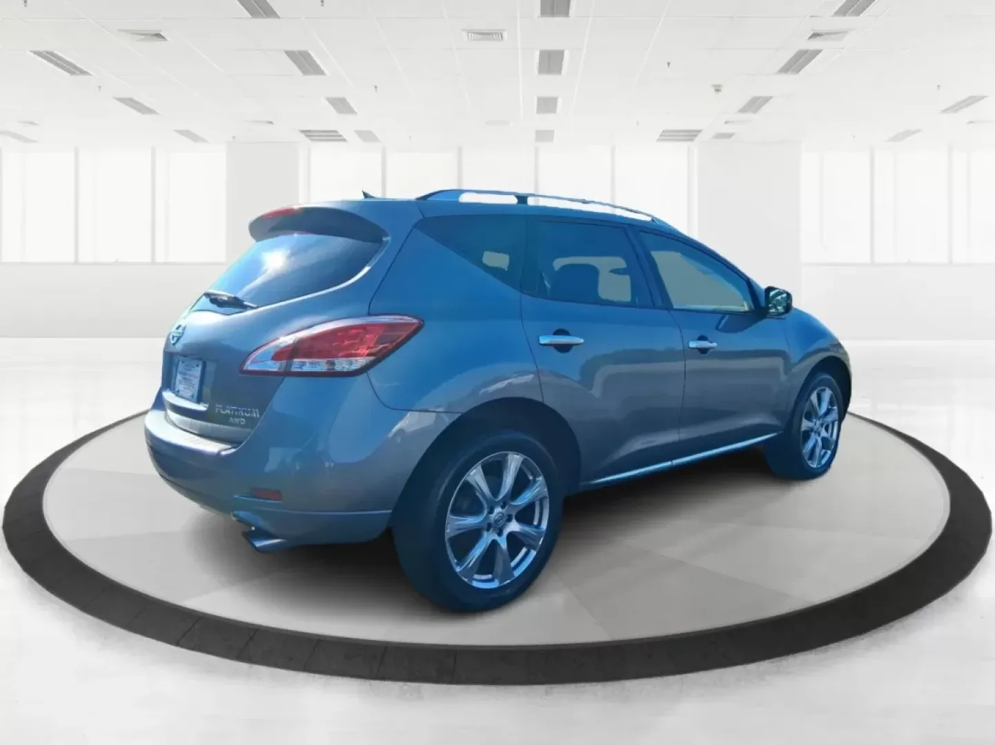 2013 Nissan Murano LE (JN8AZ1MW9DW) with an 3.5L V-6 DOHC engine, located at 8750 N County Rd 25A, Piqua, OH, 45356, (937) 908-9800, 40.164391, -84.232513 - **Experience Adventure with the 2013 Nissan Murano: Your Perfect Family Companion!**<br /> <br /> Are you ready to take your family on unforgettable road trips or enjoy weekend adventures with friends? The 2013 Nissan Murano LE is designed for those who seek both style and functionality. This mid-si - Photo#2
