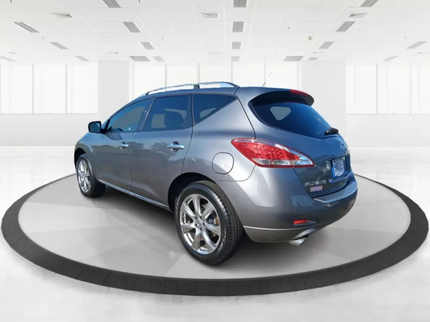 2013 Nissan Murano LE (JN8AZ1MW9DW) with an 3.5L V-6 DOHC engine, located at 8750 N County Rd 25A, Piqua, OH, 45356, (937) 908-9800, 40.164391, -84.232513 - **Experience Adventure with the 2013 Nissan Murano: Your Perfect Family Companion!**<br /> <br /> Are you ready to take your family on unforgettable road trips or enjoy weekend adventures with friends? The 2013 Nissan Murano LE is designed for those who seek both style and functionality. This mid-si - Photo#4