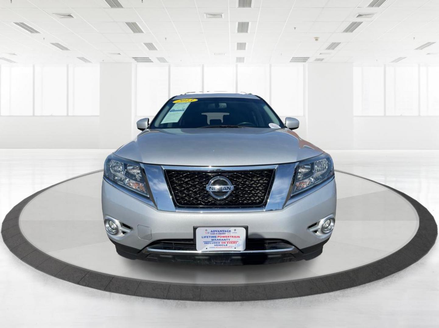 2013 Nissan Pathfinder SL (5N1AR2MM1DC) with an Other engine, located at 1184 Kauffman Ave, Fairborn, OH, 45324, (937) 908-9800, 39.807072, -84.030914 - Third Row - Photo#6