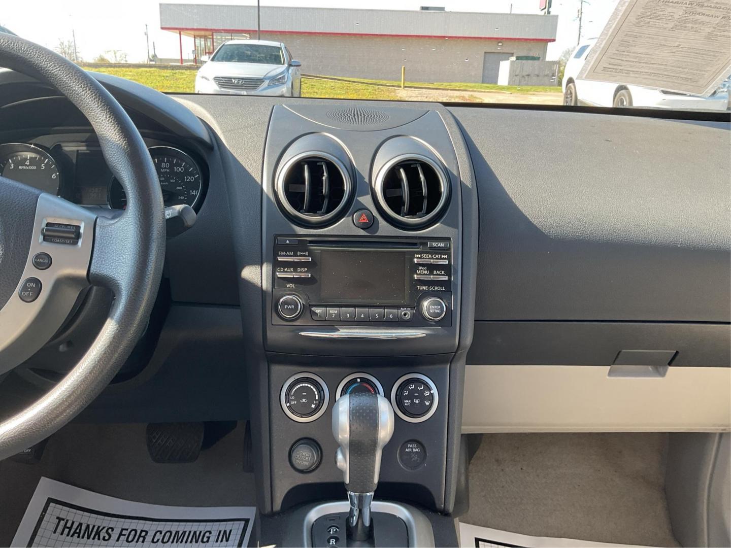 2013 Nissan Rogue S (JN8AS5MV4DW) with an 2.5L I-4 DOHC engine, located at 401 Woodman Dr, Riverside, OH, 45431, (937) 908-9800, 39.760899, -84.123421 - One Owner - Photo#12