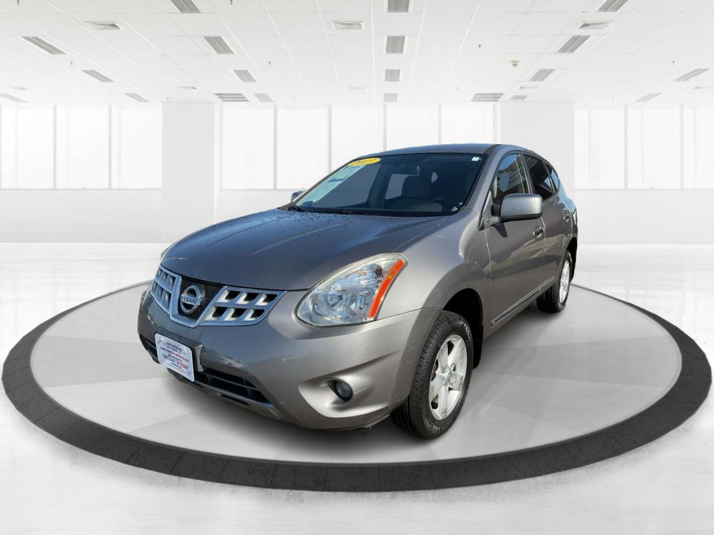 2013 Nissan Rogue S (JN8AS5MV4DW) with an 2.5L I-4 DOHC engine, located at 401 Woodman Dr, Riverside, OH, 45431, (937) 908-9800, 39.760899, -84.123421 - One Owner - Photo#7