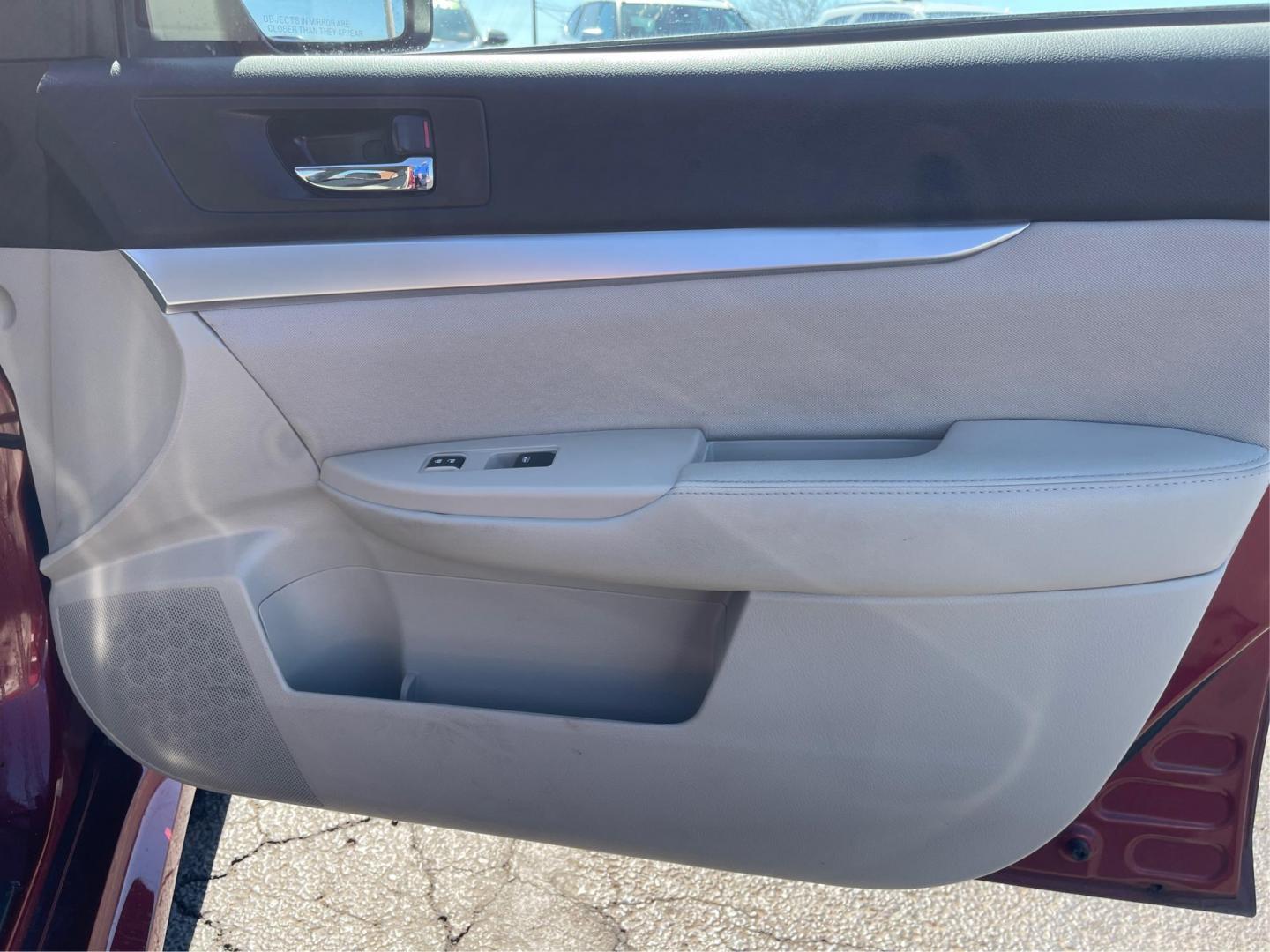2013 Subaru Legacy 2.5i Premium (4S3BMCC68D3) with an 2.5L H-4 DOHC engine, located at 880 E. National Road, Vandalia, OH, 45377, (937) 908-9800, 39.891918, -84.183594 - 2013 Subaru Legacy 2.5i Premium - Photo#19