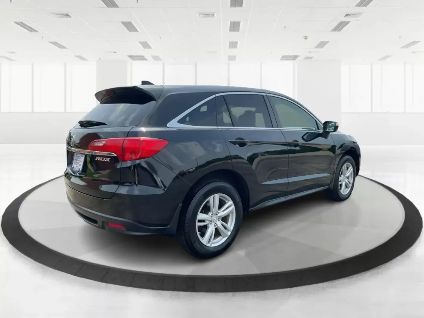 2014 Acura RDX Base (5J8TB3H39EL) with an Other engine, located at 1099 N County Rd 25A, Troy, OH, 45373, (937) 908-9800, 40.057079, -84.212883 - Unleash the perfect blend of comfort and versatility with the 2014 Acura RDX, a crossover that caters to both your daily grind and weekend adventures. Whether you're a growing family seeking spaciousness, a commuter looking for reliability, or a weekend warrior ready for road trips, this vehicle has - Photo#2