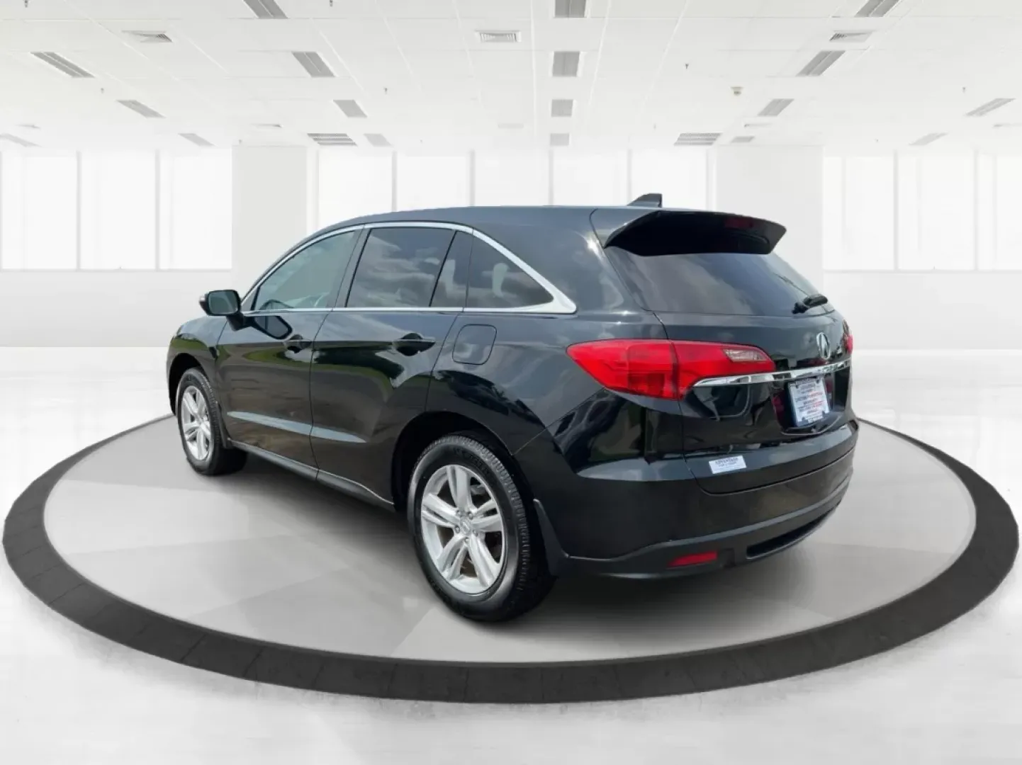 2014 Acura RDX Base (5J8TB3H39EL) with an Other engine, located at 1099 N County Rd 25A, Troy, OH, 45373, (937) 908-9800, 40.057079, -84.212883 - Unleash the perfect blend of comfort and versatility with the 2014 Acura RDX, a crossover that caters to both your daily grind and weekend adventures. Whether you're a growing family seeking spaciousness, a commuter looking for reliability, or a weekend warrior ready for road trips, this vehicle has - Photo#4
