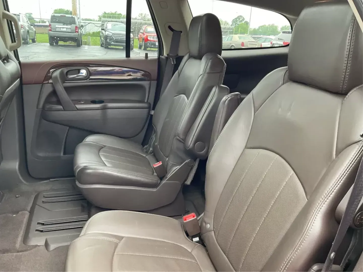 2014 Buick Enclave Premium (5GAKVCKD1EJ) with an 3.6L V-6 gasoline direct injection engine, located at 401 Woodman Dr, Riverside, OH, 45431, (937) 908-9800, 39.760899, -84.123421 - **Discover the Perfect Family SUV: 2014 Buick Enclave Premium at Advantage Car and Credit**<br /> <br /> Are you in the market for a spacious, versatile vehicle that can accommodate your growing family's needs? Look no further than this stunning 2014 Buick Enclave Premium, available now at Advantage - Photo#9