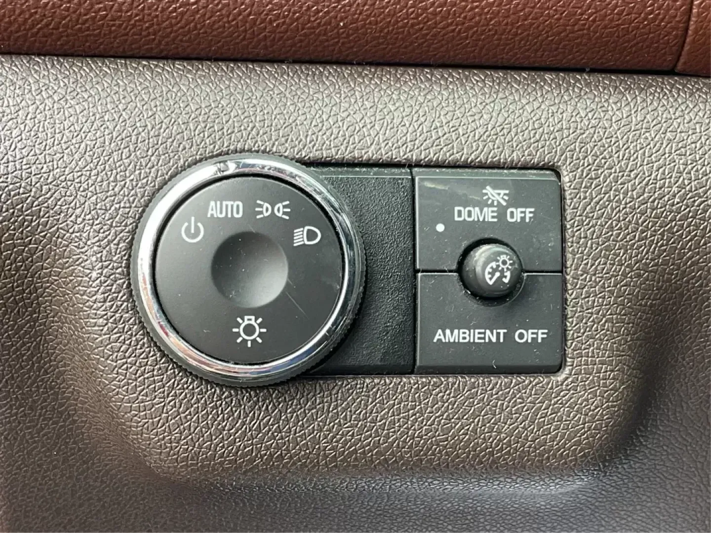 2014 Buick Enclave Premium (5GAKVCKD1EJ) with an 3.6L V-6 gasoline direct injection engine, located at 401 Woodman Dr, Riverside, OH, 45431, (937) 908-9800, 39.760899, -84.123421 - **Discover the Perfect Family SUV: 2014 Buick Enclave Premium at Advantage Car and Credit**<br /> <br /> Are you in the market for a spacious, versatile vehicle that can accommodate your growing family's needs? Look no further than this stunning 2014 Buick Enclave Premium, available now at Advantage - Photo#16