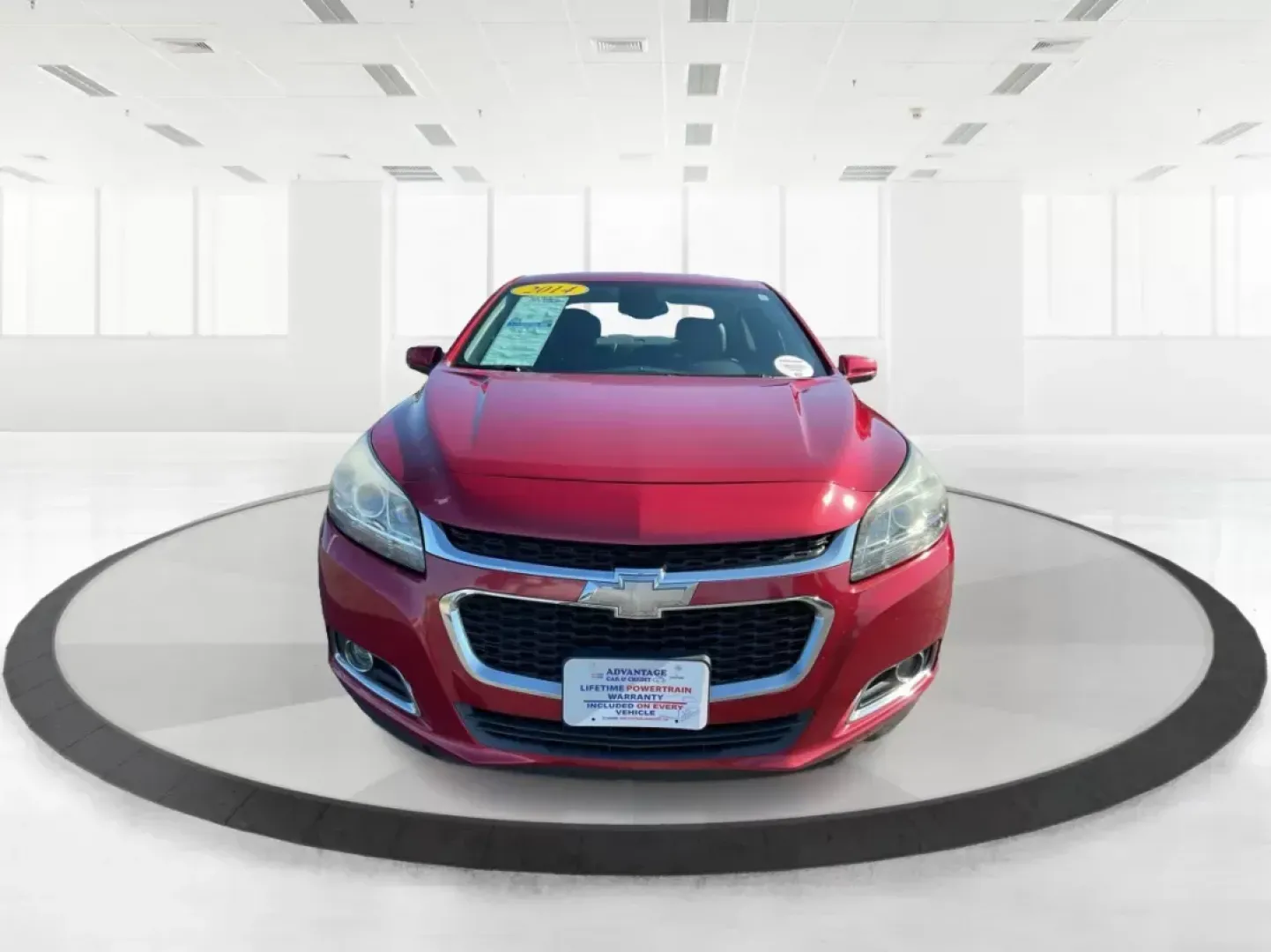2014 Chevrolet Malibu 2LT (1G11E5SL7EU) with an ECOTEC 2.5L I-4 gasoline direct injection engine, located at 8750 N County Rd 25A, Piqua, OH, 45356, (937) 908-9800, 40.164391, -84.232513 - **Elevate Your Everyday Commute with the 2014 Chevrolet Malibu 2LT at Advantage Car and Credit!**<br /> <br /> Are you ready to transform your daily drives into extraordinary experiences? The 2014 Chevrolet Malibu 2LT is the perfect sedan for those who value comfort, style, and reliability. Whether - Photo#6