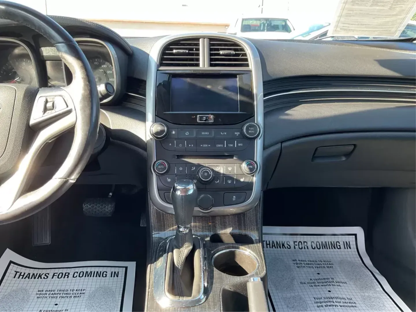 2014 Chevrolet Malibu 2LT (1G11E5SL7EU) with an ECOTEC 2.5L I-4 gasoline direct injection engine, located at 8750 N County Rd 25A, Piqua, OH, 45356, (937) 908-9800, 40.164391, -84.232513 - **Elevate Your Everyday Commute with the 2014 Chevrolet Malibu 2LT at Advantage Car and Credit!**<br /> <br /> Are you ready to transform your daily drives into extraordinary experiences? The 2014 Chevrolet Malibu 2LT is the perfect sedan for those who value comfort, style, and reliability. Whether - Photo#12