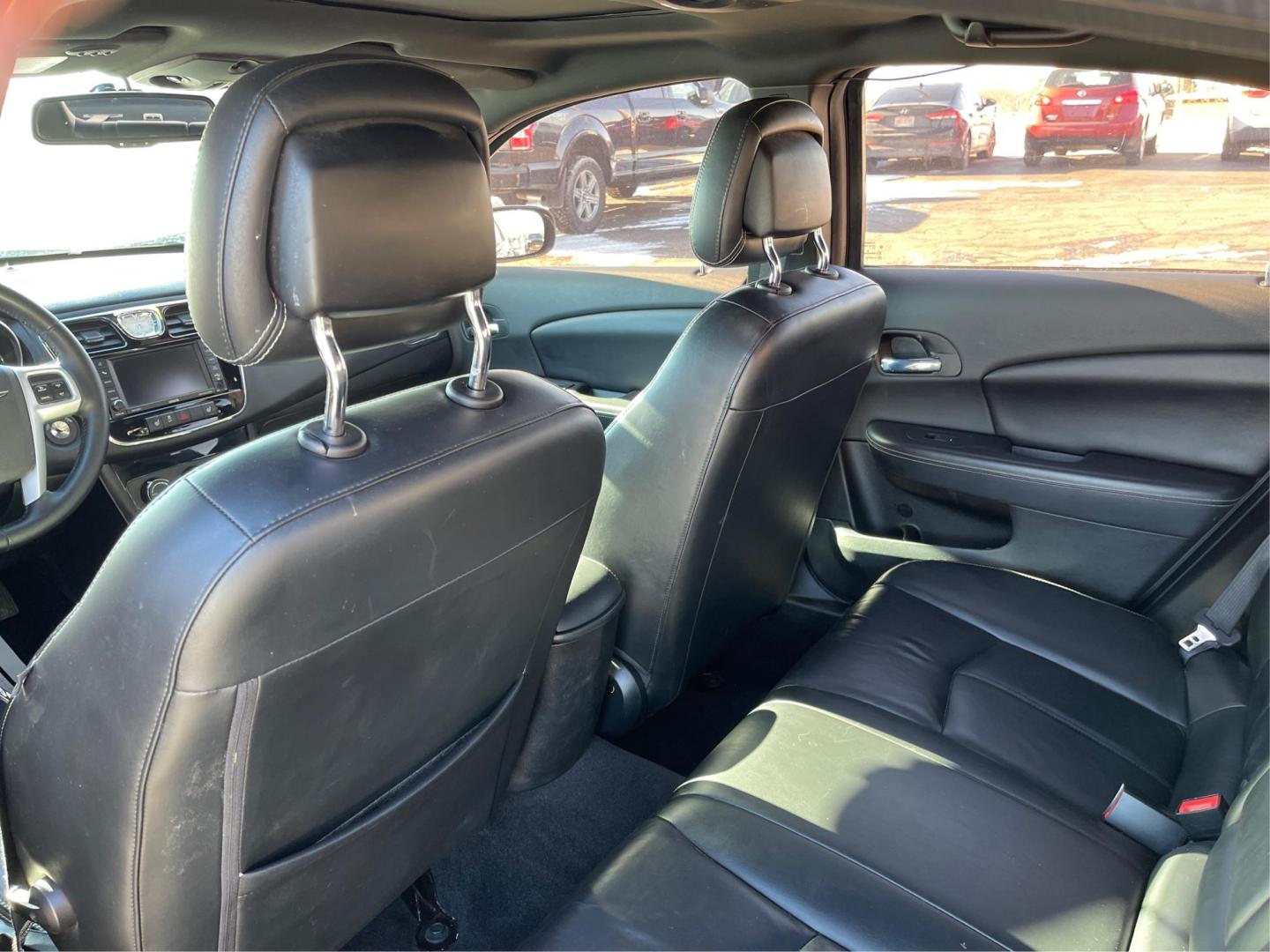 2014 Chrysler 200 Limited (1C3CCBCG0EN) with an 3.6L V6 DOHC 24V FFV engine, 6-Speed Automatic transmission, located at 880 E. National Road, Vandalia, OH, 45377, (937) 908-9800, 39.891918, -84.183594 - 2014 Chrysler 200 Limited - Photo#9