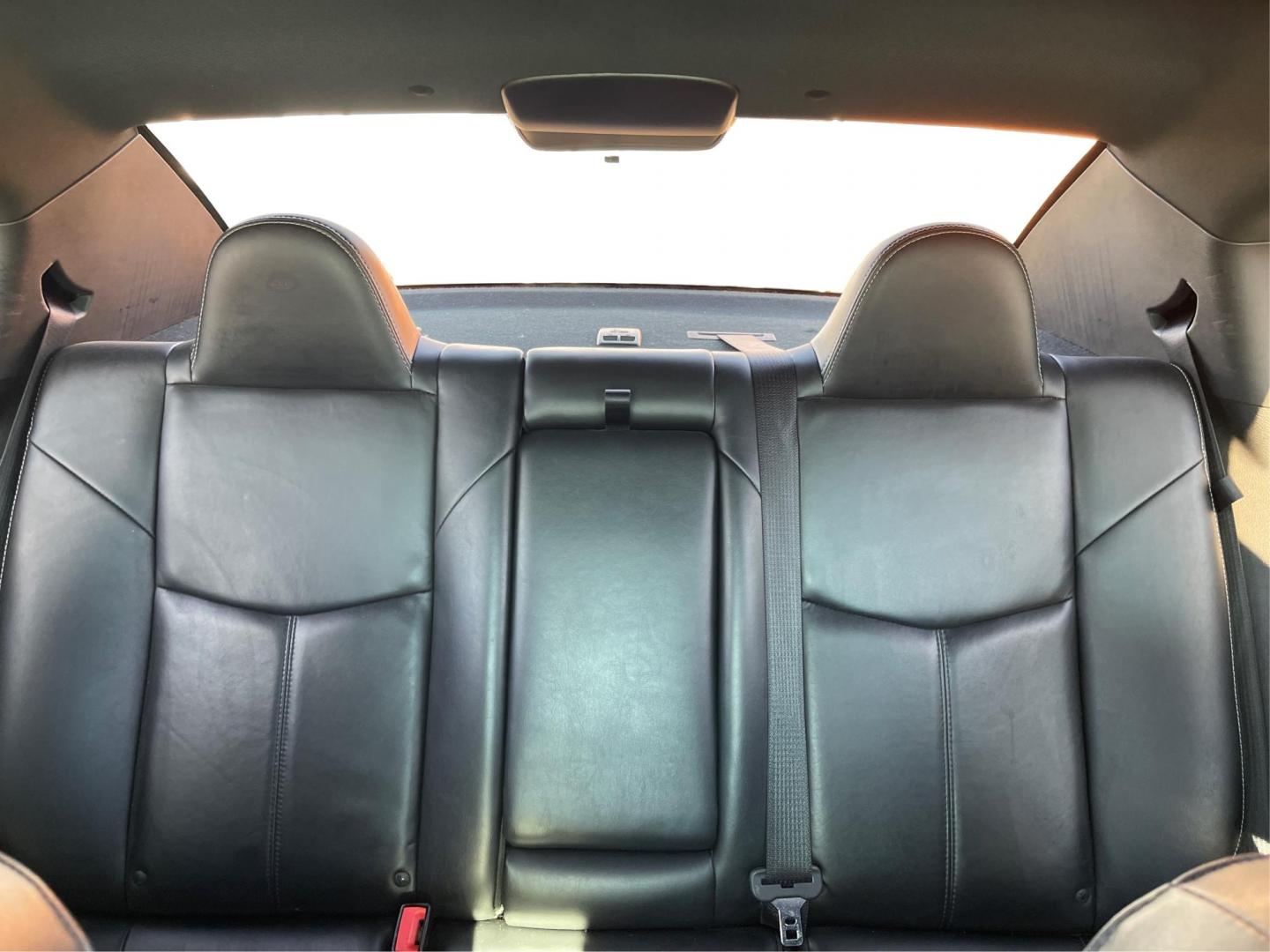 2014 Chrysler 200 Limited (1C3CCBCG0EN) with an 3.6L V6 DOHC 24V FFV engine, 6-Speed Automatic transmission, located at 880 E. National Road, Vandalia, OH, 45377, (937) 908-9800, 39.891918, -84.183594 - 2014 Chrysler 200 Limited - Photo#13
