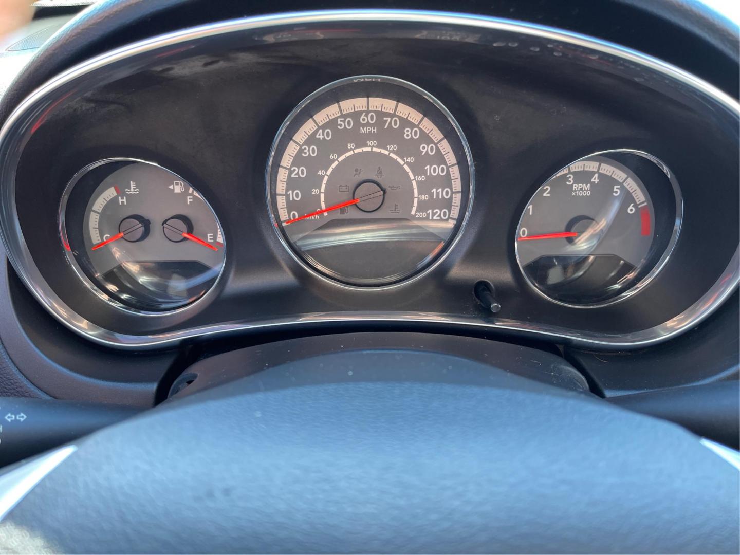 2014 Chrysler 200 Limited (1C3CCBCG0EN) with an 3.6L V6 DOHC 24V FFV engine, 6-Speed Automatic transmission, located at 880 E. National Road, Vandalia, OH, 45377, (937) 908-9800, 39.891918, -84.183594 - 2014 Chrysler 200 Limited - Photo#14