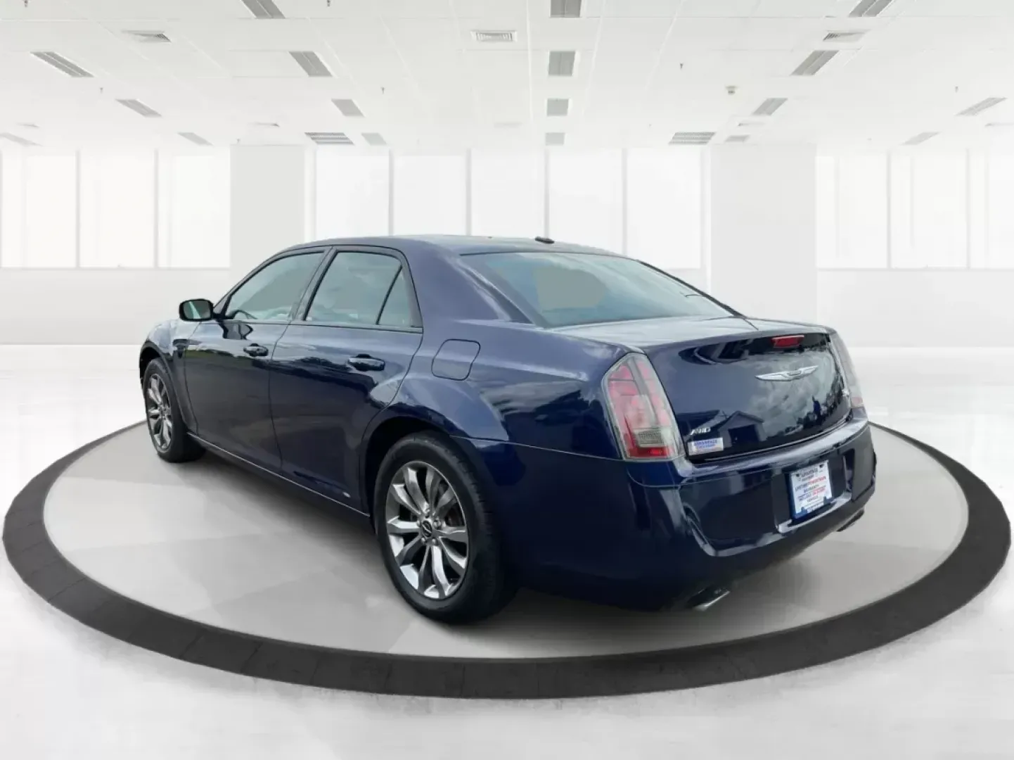 2014 Chrysler 300 S (2C3CCAGG2EH) with an Other engine, located at 8750 N County Rd 25A, Piqua, OH, 45356, (937) 908-9800, 40.164391, -84.232513 - 2014 Chrysler 300 S - Photo#4