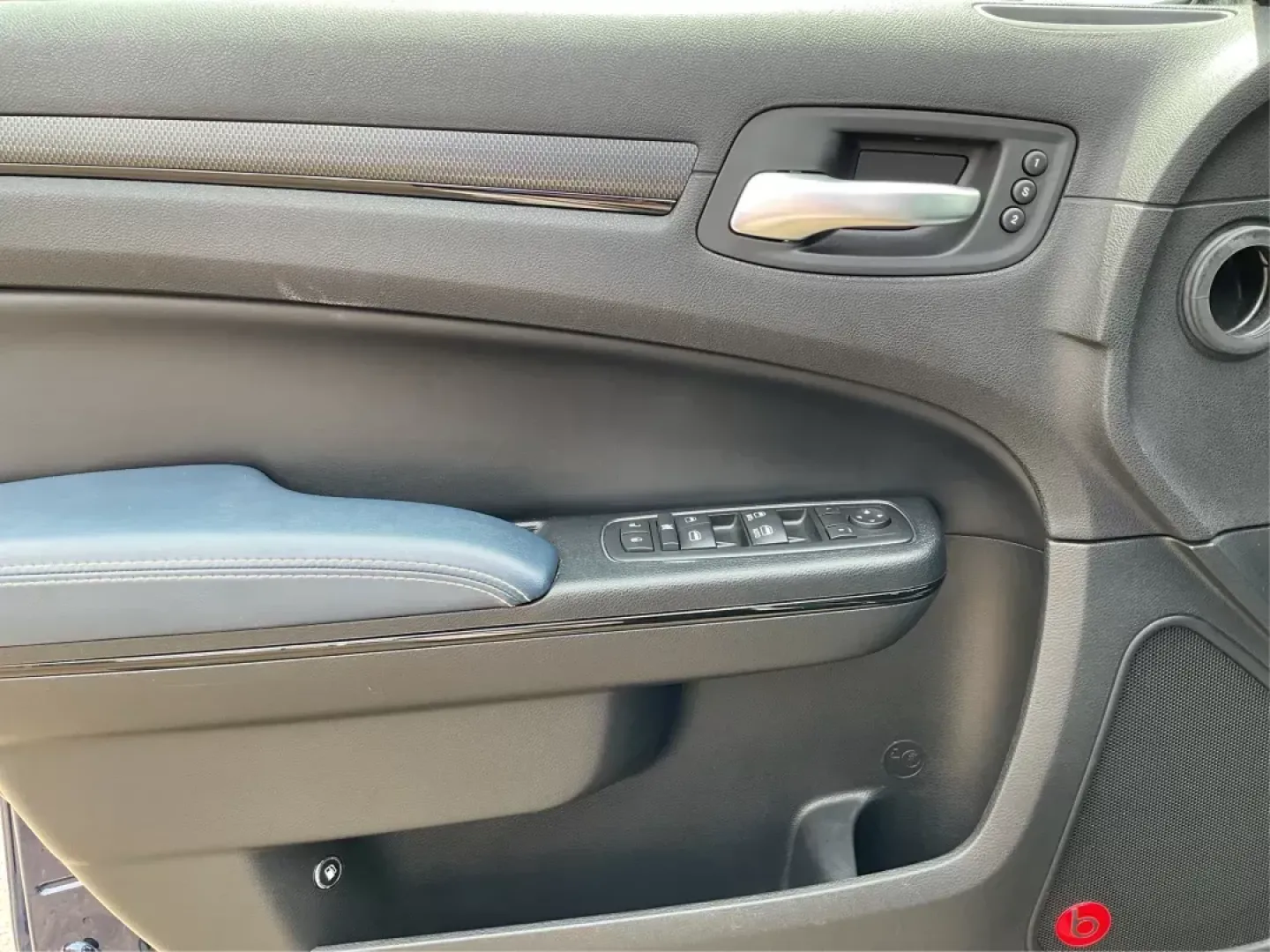 2014 Chrysler 300 S (2C3CCAGG2EH) with an Other engine, located at 8750 N County Rd 25A, Piqua, OH, 45356, (937) 908-9800, 40.164391, -84.232513 - 2014 Chrysler 300 S - Photo#17