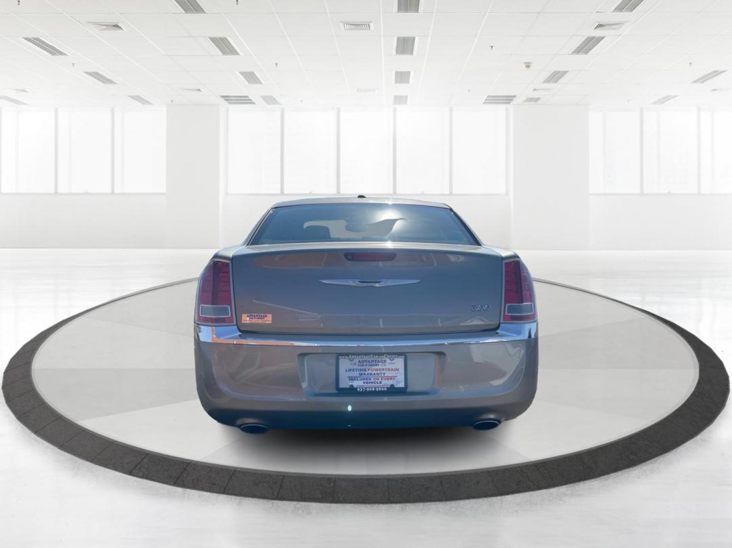 2014 Chrysler 300 RWD (2C3CCAAG8EH) with an Other engine, located at 4508 South Dixie Dr, Moraine, OH, 45439, (937) 908-9800, 39.689976, -84.218452 - 2014 Chrysler 300 RWD - Photo#3