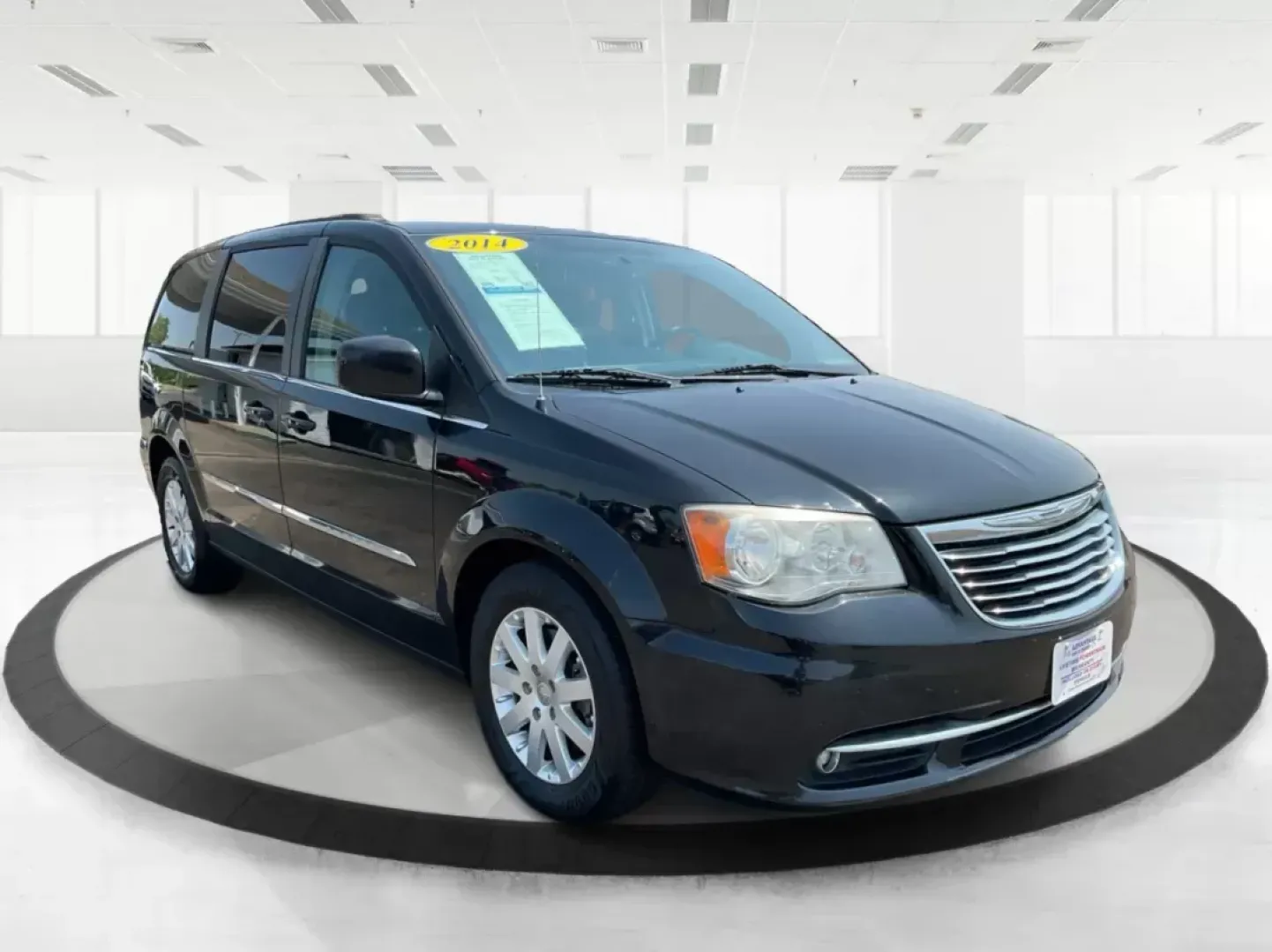 2014 Chrysler Town and Country Touring (2C4RC1BG3ER) with an Pentastar 3.6L V-6 DOHC engine, located at 1099 N County Rd 25A, Troy, OH, 45373, (937) 908-9800, 40.057079, -84.212883 - **Discover Freedom on the Road with the 2014 Chrysler Town and Country at Advantage Car and Credit!**<br /> <br /> Are you ready to elevate your family adventures or enhance your daily commute? The 2014 Chrysler Town and Country is the perfect companion for busy families, weekend explorers, or a - Photo#0