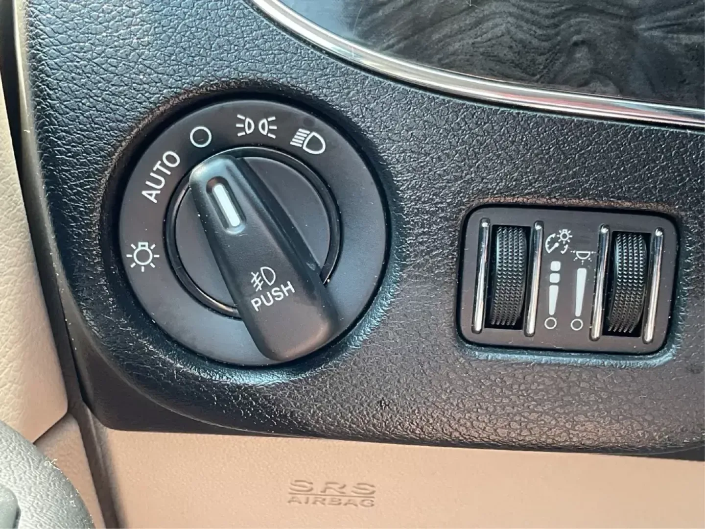 2014 Chrysler Town and Country Touring (2C4RC1BG3ER) with an Pentastar 3.6L V-6 DOHC engine, located at 1099 N County Rd 25A, Troy, OH, 45373, (937) 908-9800, 40.057079, -84.212883 - **Discover Freedom on the Road with the 2014 Chrysler Town and Country at Advantage Car and Credit!**<br /> <br /> Are you ready to elevate your family adventures or enhance your daily commute? The 2014 Chrysler Town and Country is the perfect companion for busy families, weekend explorers, or a - Photo#16