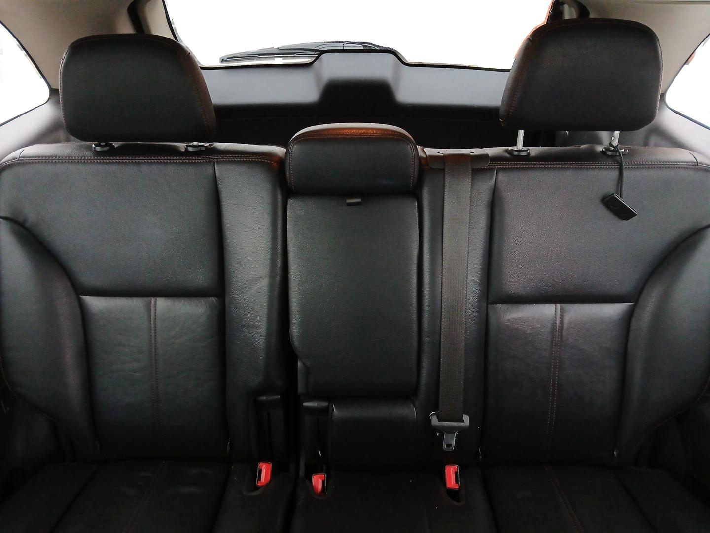 2014 Ford Edge SEL FWD (2FMDK3JC1EB) with an 3.5L V6 DOHC 24V engine, 6-Speed Automatic transmission, located at 8750 N County Rd 25A, Piqua, OH, 45356, (937) 908-9800, 40.164391, -84.232513 - 2014 Ford Edge SEL FWD - Photo#13