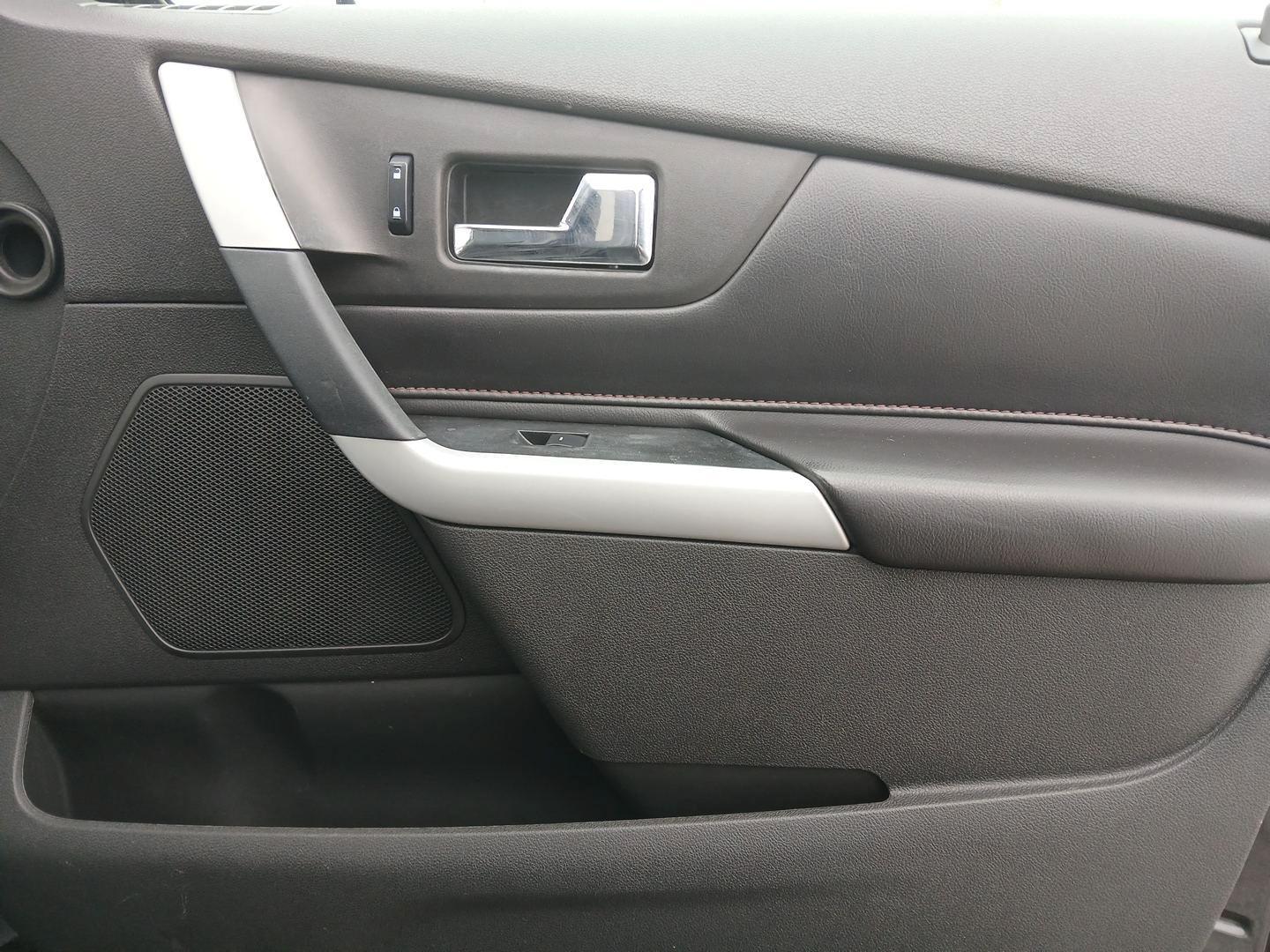 2014 Ford Edge SEL FWD (2FMDK3JC1EB) with an 3.5L V6 DOHC 24V engine, 6-Speed Automatic transmission, located at 8750 N County Rd 25A, Piqua, OH, 45356, (937) 908-9800, 40.164391, -84.232513 - 2014 Ford Edge SEL FWD - Photo#19