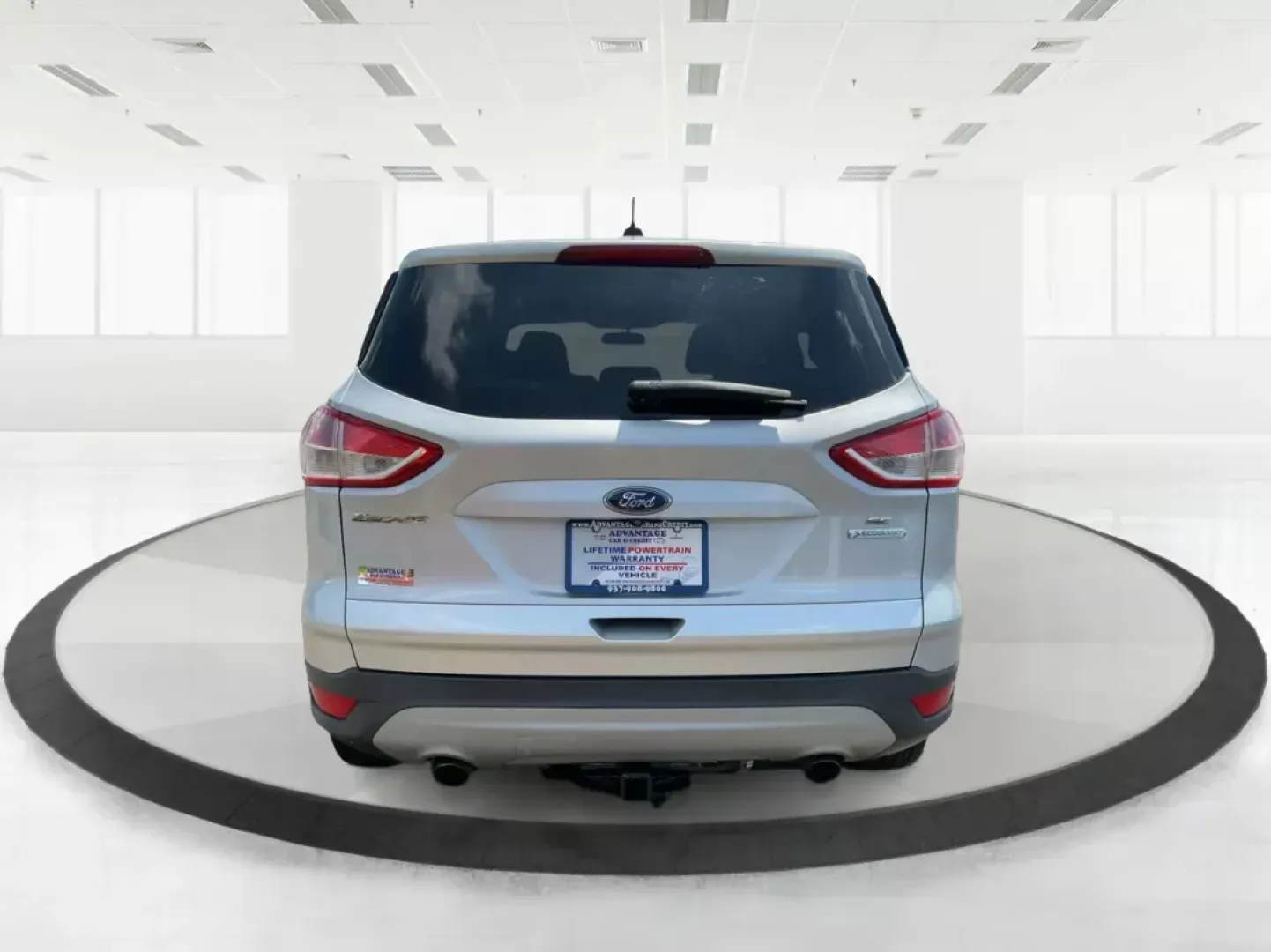 2014 Ford Escape SE (1FMCU0GX6EU) with an Other engine, located at 4508 South Dixie Dr, Moraine, OH, 45439, (937) 908-9800, 39.689976, -84.218452 - **Explore the Open Road with Confidence in a 2014 Ford Escape SE!**<br /> <br /> Are you dreaming of weekend getaways or daily adventures? The 2014 Ford Escape SE is the perfect companion for those who crave versatility and comfort in their driving experience. Whether you're commuting to work in Fai - Photo#3