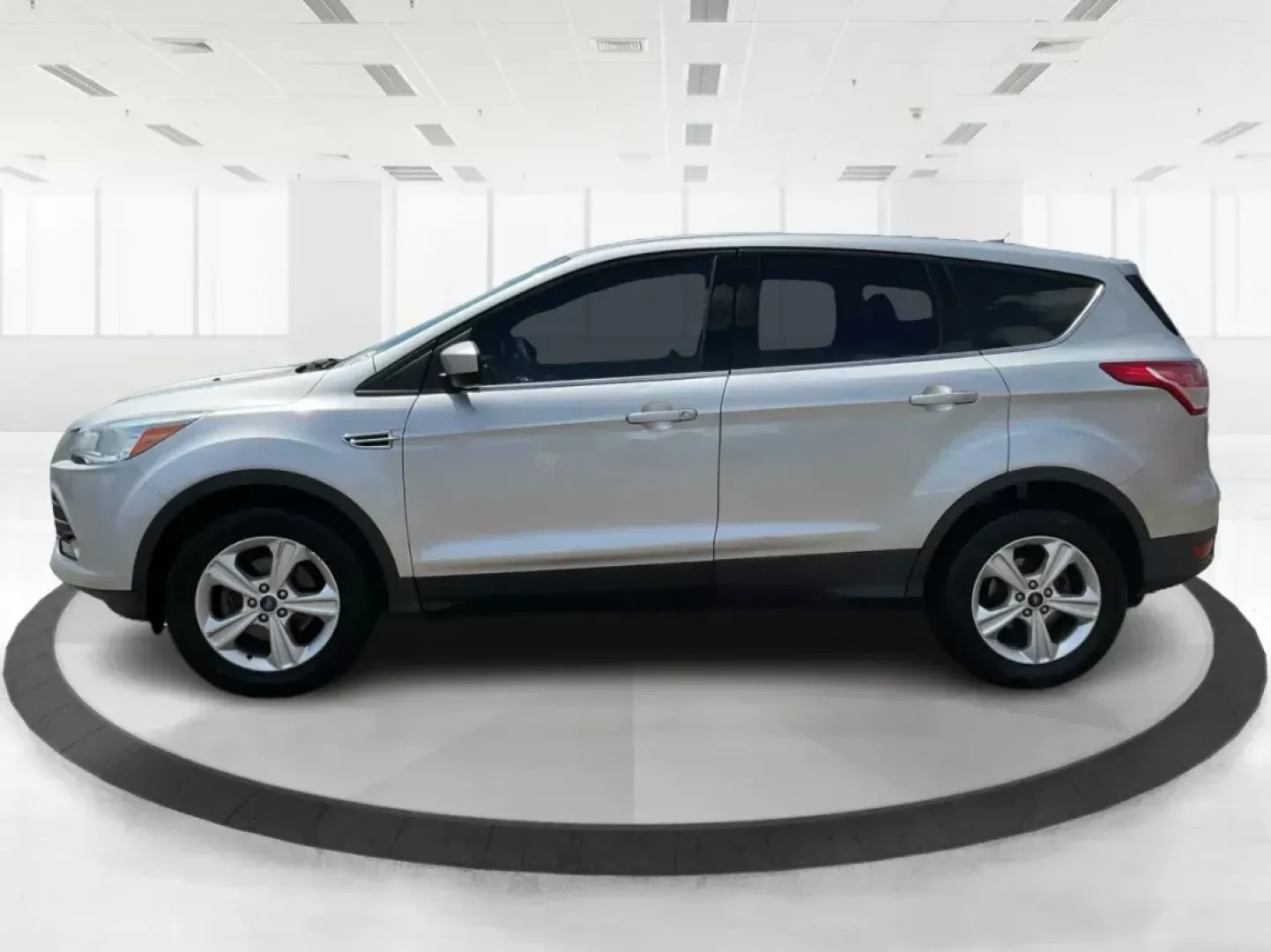 2014 Ford Escape SE (1FMCU0GX6EU) with an Other engine, located at 4508 South Dixie Dr, Moraine, OH, 45439, (937) 908-9800, 39.689976, -84.218452 - **Explore the Open Road with Confidence in a 2014 Ford Escape SE!**<br /> <br /> Are you dreaming of weekend getaways or daily adventures? The 2014 Ford Escape SE is the perfect companion for those who crave versatility and comfort in their driving experience. Whether you're commuting to work in Fai - Photo#5