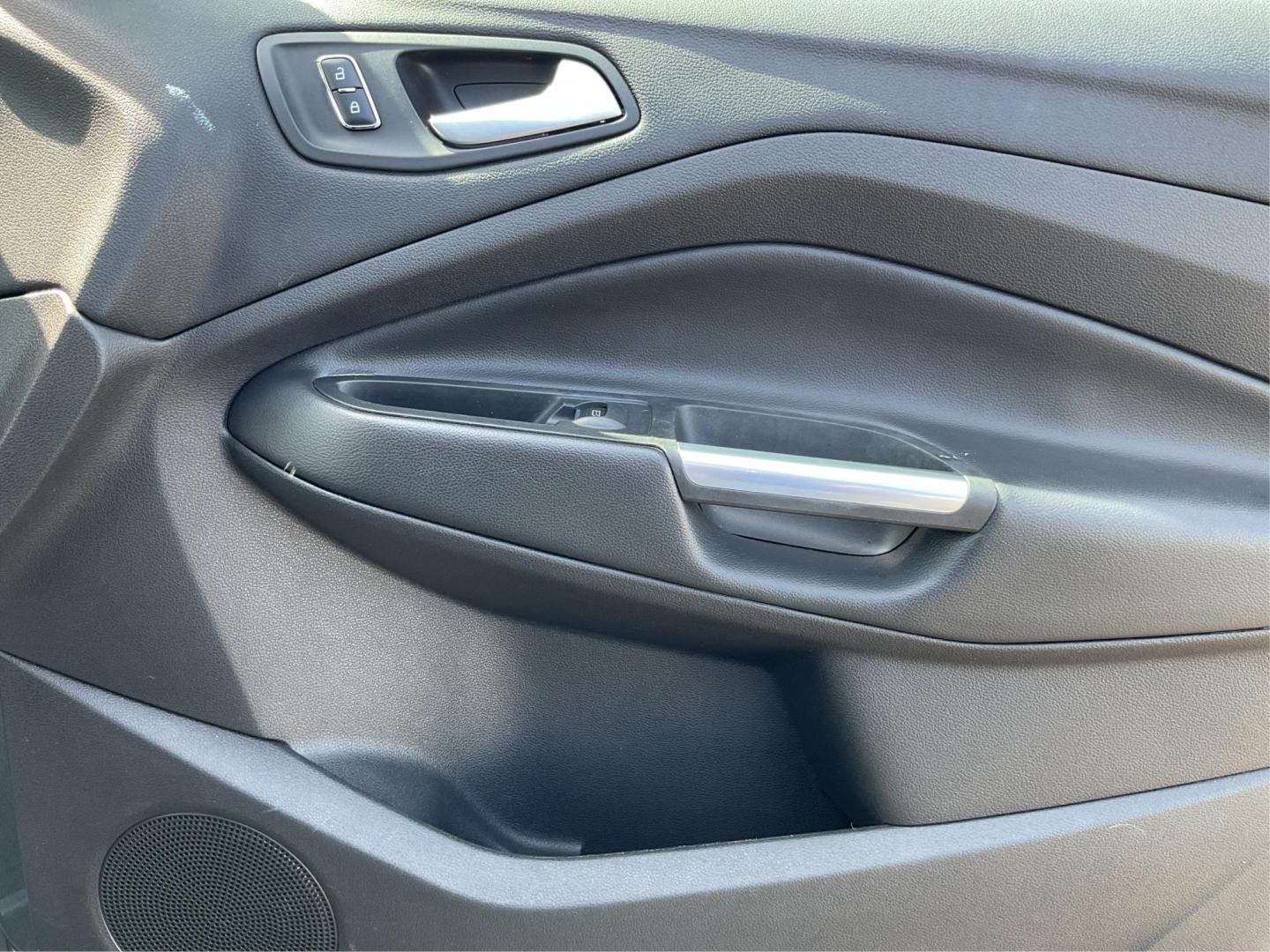 2014 Ford Escape Titanium (1FMCU9J98EU) with an Other engine, located at 1099 N County Rd 25A, Troy, OH, 45373, (937) 908-9800, 40.057079, -84.212883 - 2014 Ford Escape Titanium - Photo#18