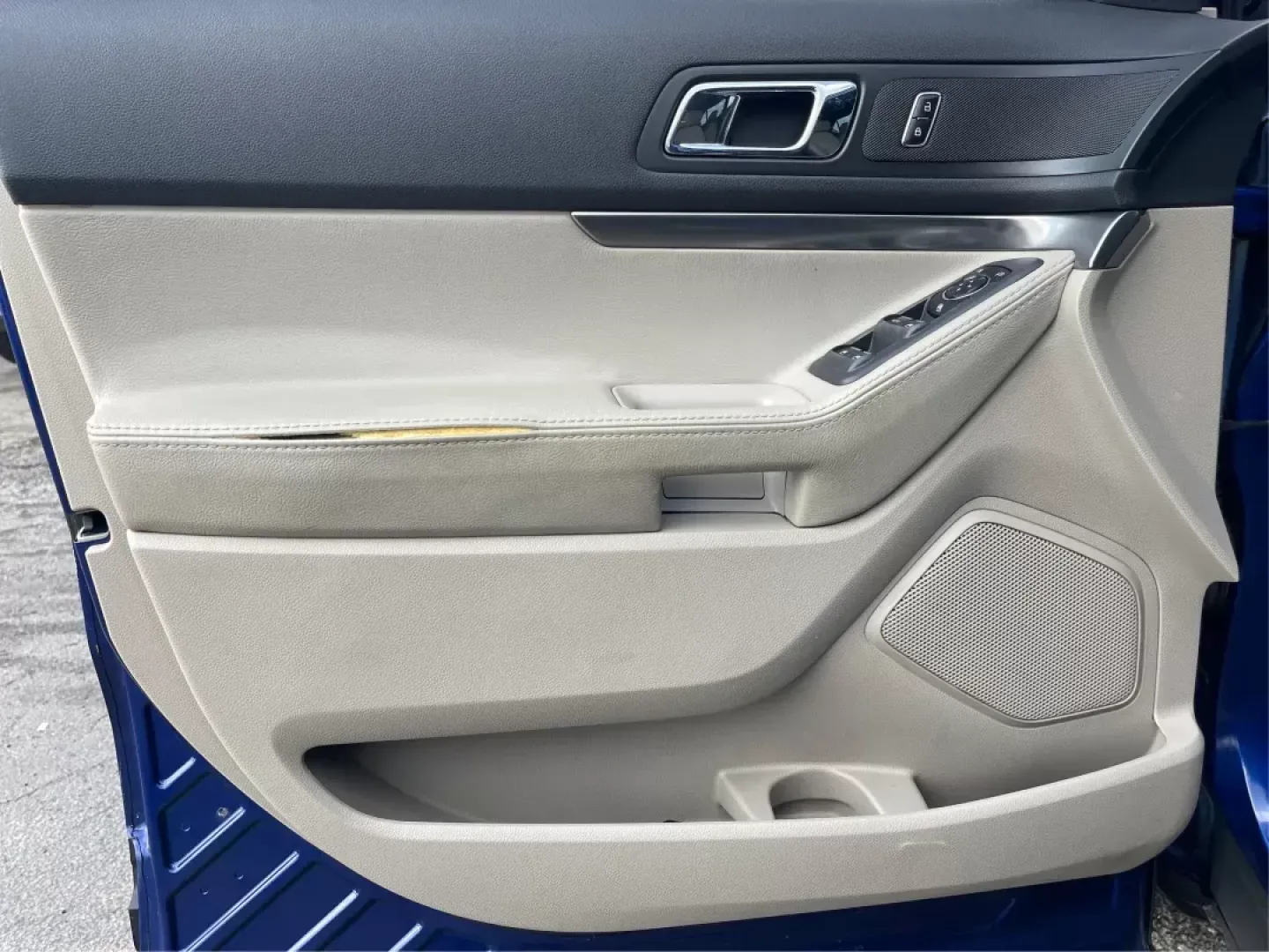 2014 Ford Explorer Base (1FM5K8B84EG) with an Other engine, located at 1951 S Dayton Lakeview Rd., New Carlisle, OH, 45344, (937) 908-9800, 39.890999, -84.050255 - Unleash your adventurous spirit with the 2014 Ford Explorer, an SUV that's not just a vehicle, but a gateway to unforgettable road trips and family memories. Whether you're navigating through Fairborn, OH, or embarking on a weekend getaway, this Explorer is equipped to handle it all. With ample spac - Photo#17