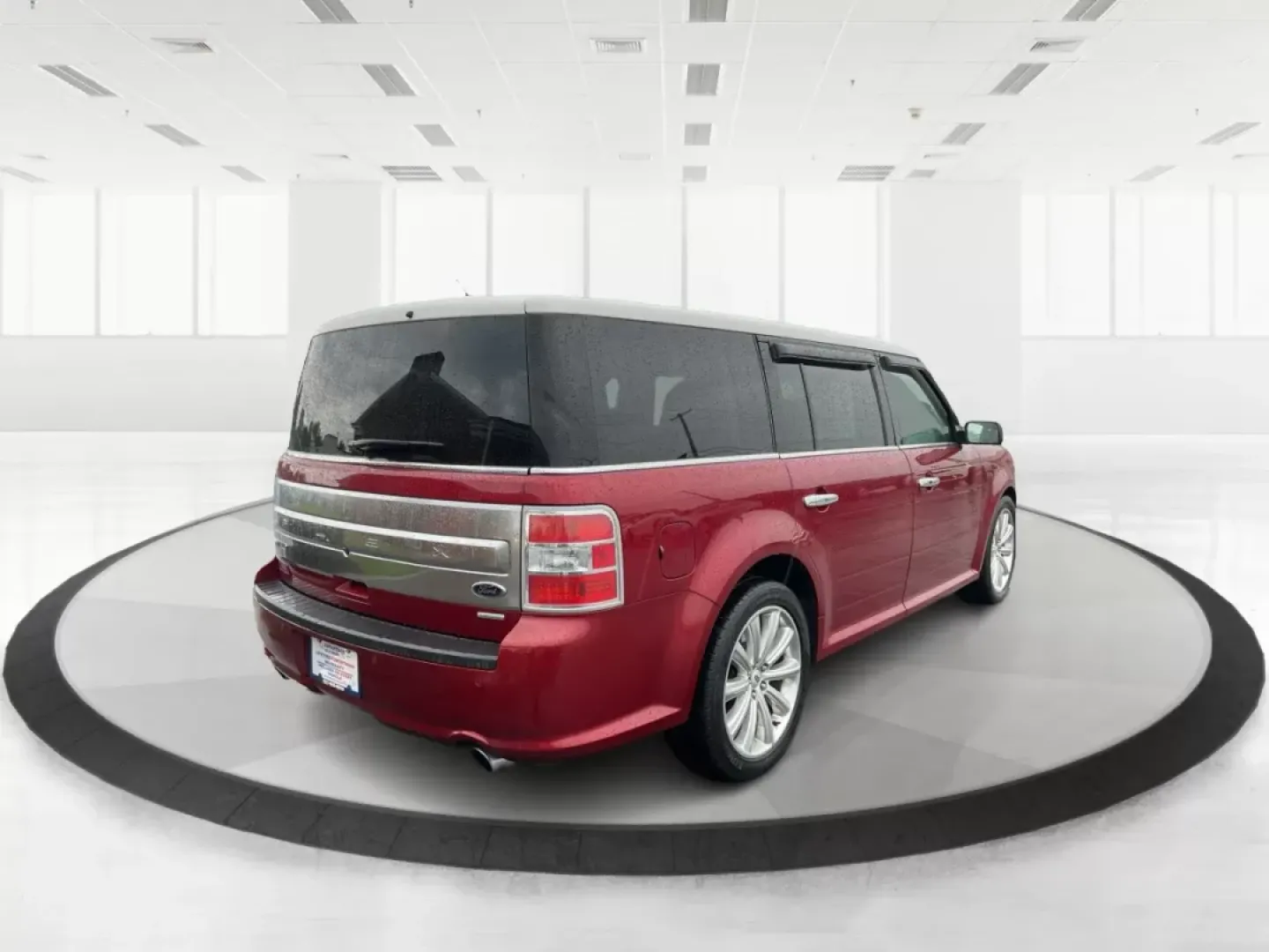 2014 Ford Flex Limited (2FMHK6DTXEB) with an EcoBoost 3.5L V-6 gasoline direct injection engine, located at 4508 South Dixie Dr, Moraine, OH, 45439, (937) 908-9800, 39.689976, -84.218452 - **Discover Your Next Adventure with the 2014 Ford Flex Limited at Advantage Car and Credit in Fairborn, OH!**<br /> <br /> Are you ready to elevate your lifestyle with a vehicle that perfectly balances comfort and capability? The 2014 Ford Flex Limited is the ultimate crossover, designed for familie - Photo#2