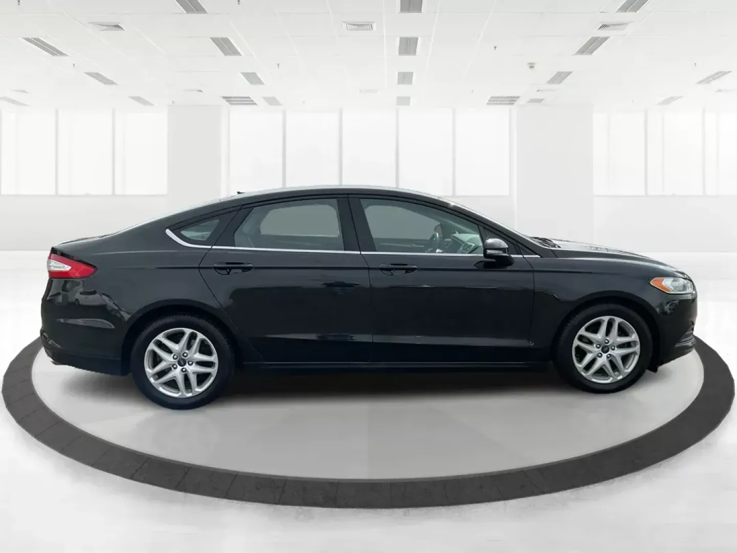 2014 Ford Fusion SE (3FA6P0H79ER) with an Duratec 2.5L I-4 DOHC engine, located at 1951 S Dayton Lakeview Rd., New Carlisle, OH, 45344, (937) 908-9800, 39.890999, -84.050255 - 2014 Ford Fusion SE - Photo#1