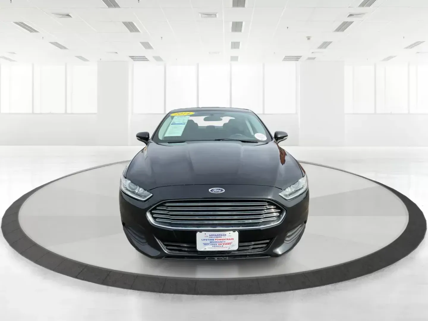 2014 Ford Fusion SE (3FA6P0H79ER) with an Duratec 2.5L I-4 DOHC engine, located at 1951 S Dayton Lakeview Rd., New Carlisle, OH, 45344, (937) 908-9800, 39.890999, -84.050255 - 2014 Ford Fusion SE - Photo#6