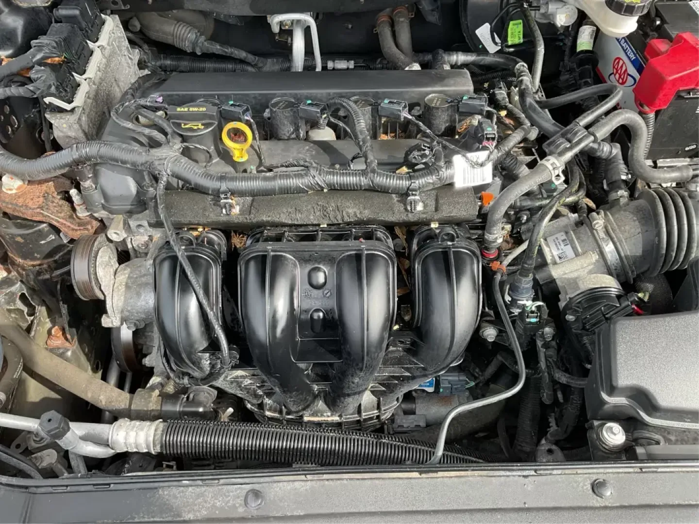2014 Ford Fusion SE (3FA6P0H79ER) with an Duratec 2.5L I-4 DOHC engine, located at 1951 S Dayton Lakeview Rd., New Carlisle, OH, 45344, (937) 908-9800, 39.890999, -84.050255 - 2014 Ford Fusion SE - Photo#10
