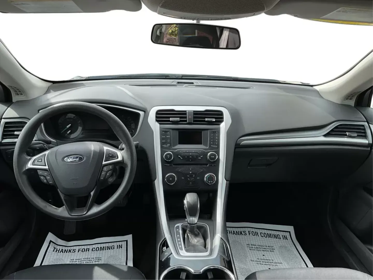2014 Ford Fusion SE (3FA6P0H79ER) with an Duratec 2.5L I-4 DOHC engine, located at 1951 S Dayton Lakeview Rd., New Carlisle, OH, 45344, (937) 908-9800, 39.890999, -84.050255 - 2014 Ford Fusion SE - Photo#20