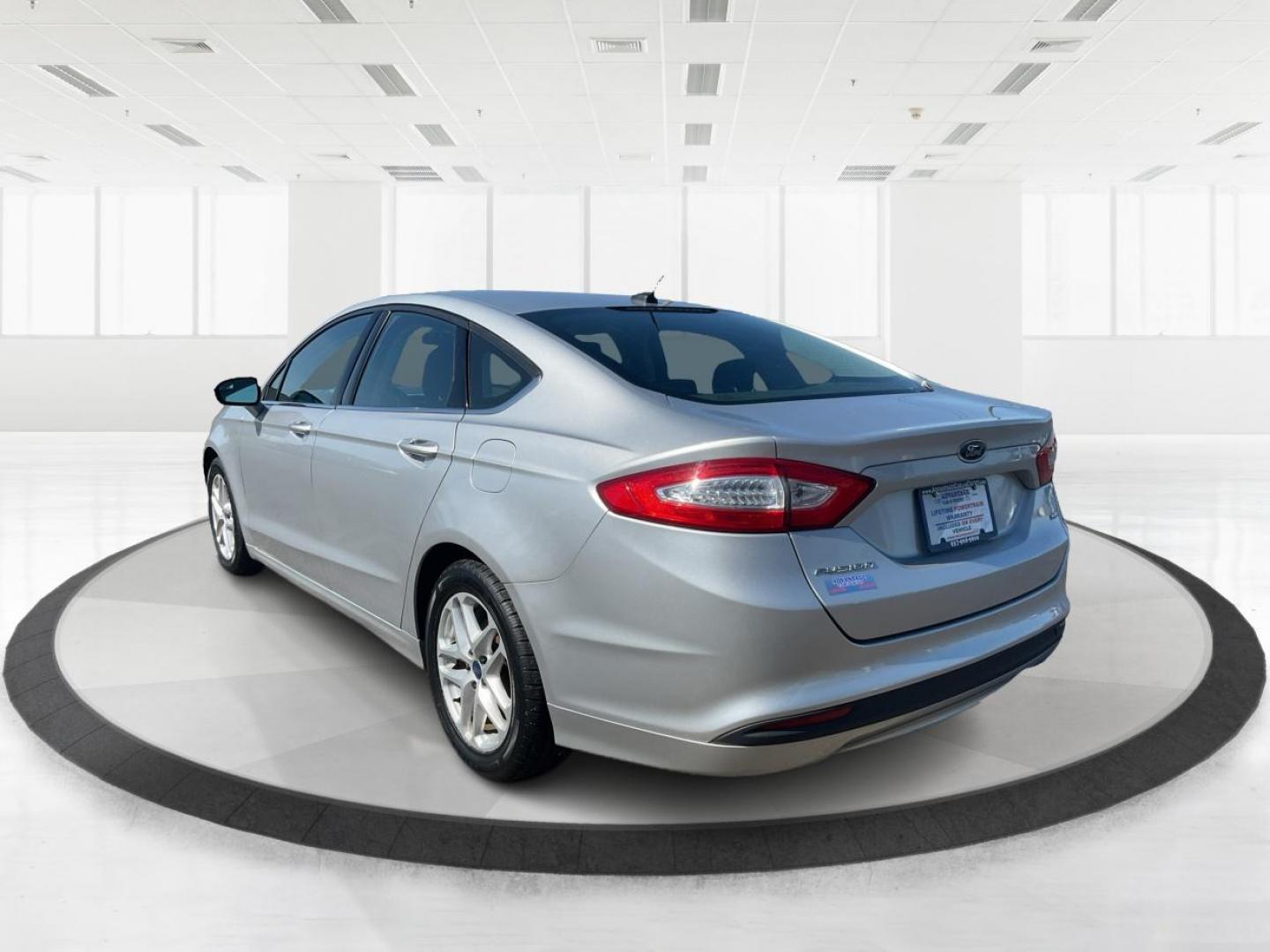 2014 Ford Fusion SE (3FA6P0H72ER) with an Other engine, located at 1099 N County Rd 25A, Troy, OH, 45373, (937) 908-9800, 40.057079, -84.212883 - 2014 Ford Fusion SE - Photo#5