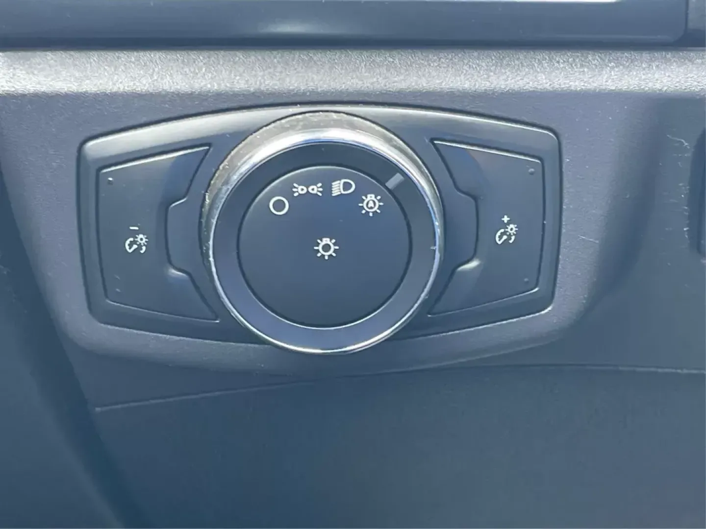 2014 Ford Fusion SE (3FA6P0H71ER) with an Other engine, located at 8750 N County Rd 25A, Piqua, OH, 45356, (937) 908-9800, 40.164391, -84.232513 - 2014 Ford Fusion SE - Photo#17