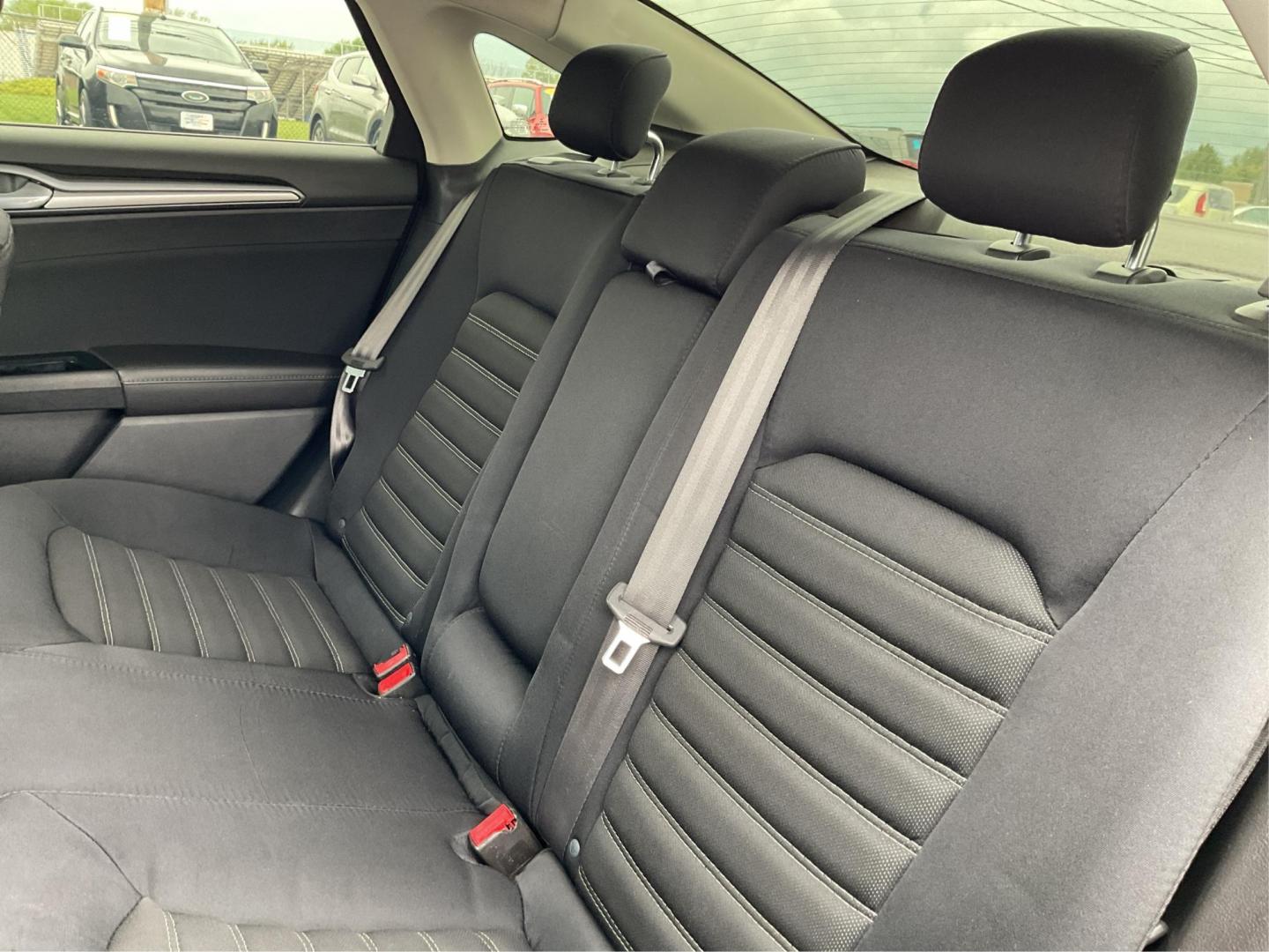 2014 Ford Fusion SE (3FA6P0H78ER) with an Other engine, located at 1184 Kauffman Ave, Fairborn, OH, 45324, (937) 908-9800, 39.807072, -84.030914 - 2014 Ford Fusion SE - Photo#9