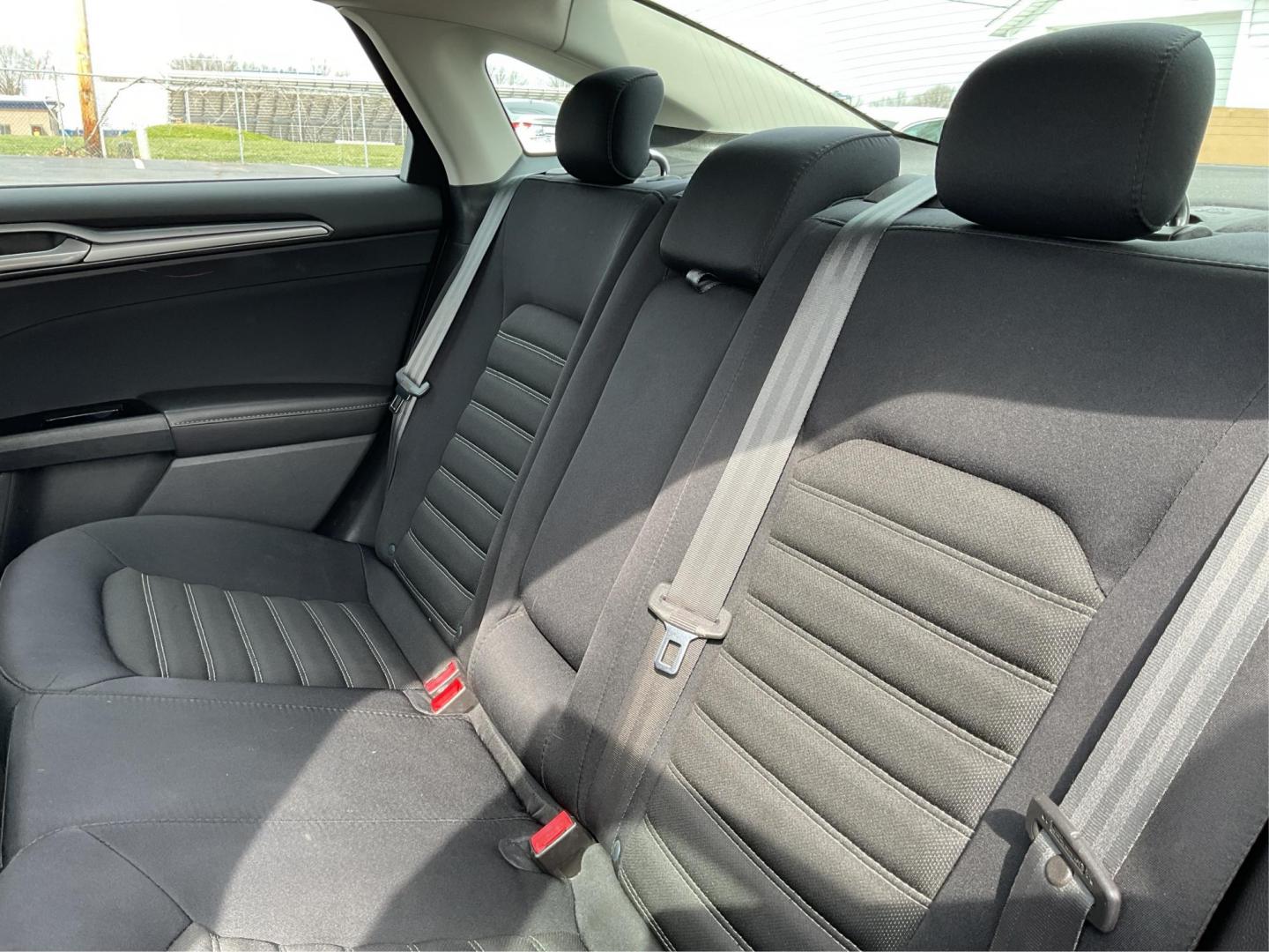 2014 Ford Fusion SE (3FA6P0H79ER) with an Duratec 2.5L I-4 DOHC engine, located at 1951 S Dayton Lakeview Rd., New Carlisle, OH, 45344, (937) 908-9800, 39.890999, -84.050255 - 2014 Ford Fusion SE - Photo#9