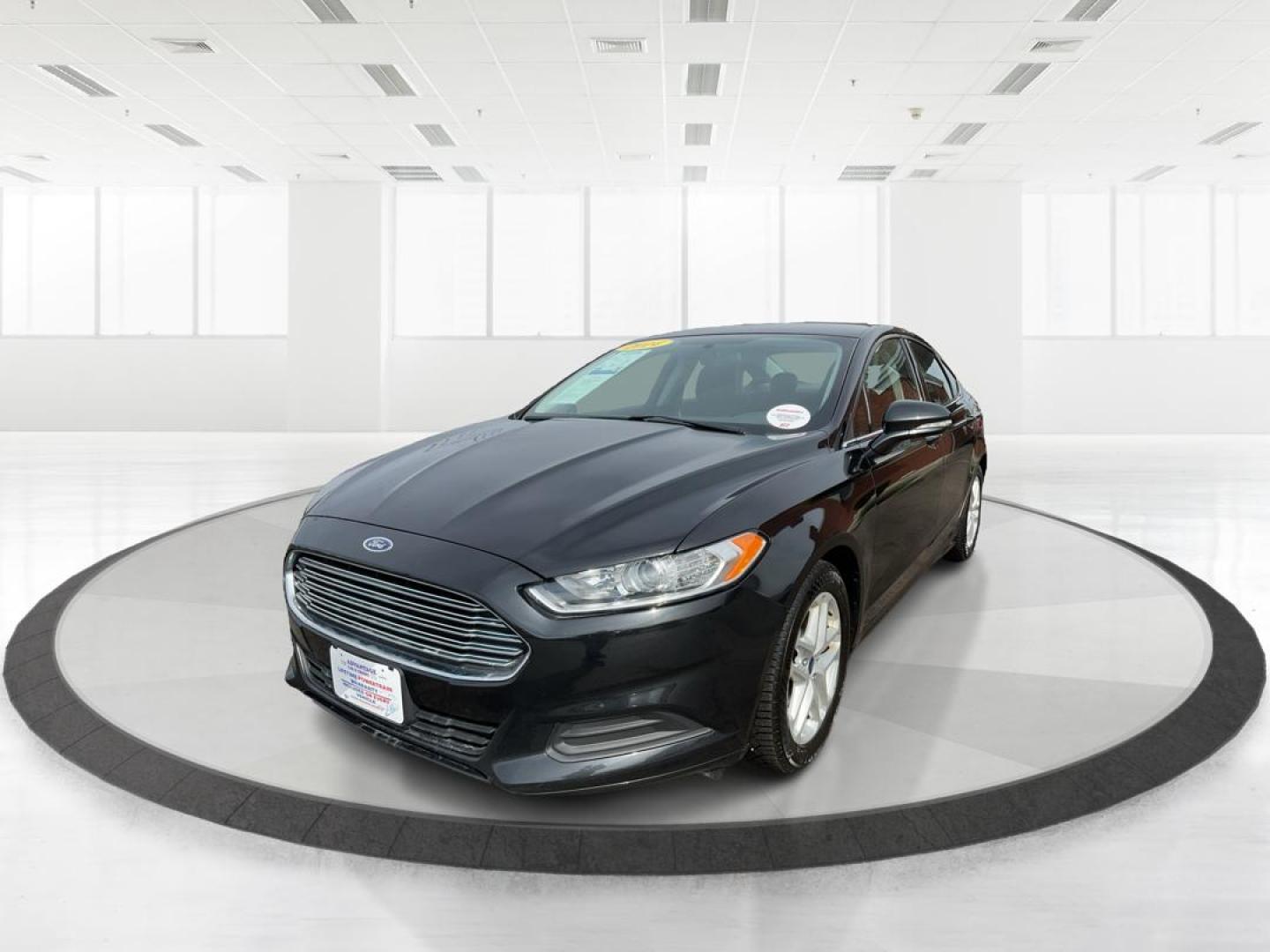 2014 Ford Fusion SE (3FA6P0H79ER) with an Duratec 2.5L I-4 DOHC engine, located at 1951 S Dayton Lakeview Rd., New Carlisle, OH, 45344, (937) 908-9800, 39.890999, -84.050255 - 2014 Ford Fusion SE - Photo#7
