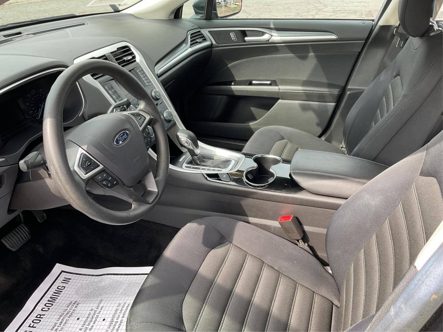 2014 Ford Fusion SE (3FA6P0H79ER) with an Duratec 2.5L I-4 DOHC engine, located at 1951 S Dayton Lakeview Rd., New Carlisle, OH, 45344, (937) 908-9800, 39.890999, -84.050255 - 2014 Ford Fusion SE - Photo#8