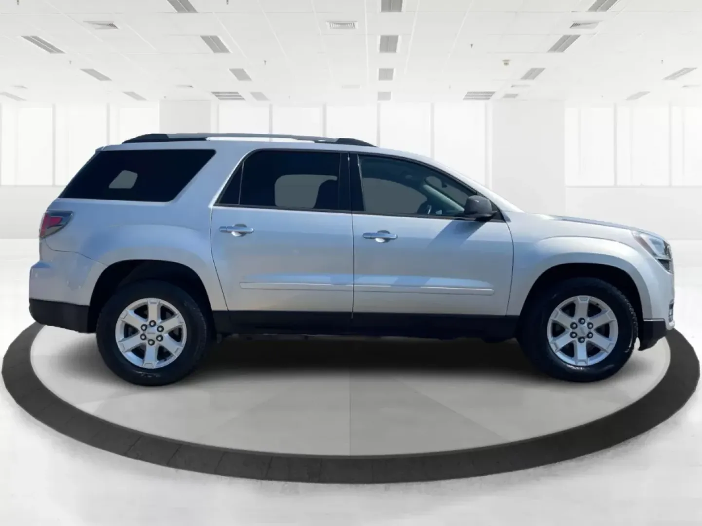 2014 GMC Acadia SLE-2 AWD (1GKKVPKD1EJ) with an 3.6L V6 DOHC 24V engine, 6-Speed Automatic transmission, located at 1099 N County Rd 25A, Troy, OH, 45373, (937) 908-9800, 40.057079, -84.212883 - If you're searching for the perfect family SUV that balances style, comfort, and an adventurous spirit, look no further than this stunning 2014 GMC Acadia SLE-2 AWD, now available at Advantage Car and Credit in Fairborn, OH. With spacious seating for up to eight passengers and the versatility needed - Photo#1