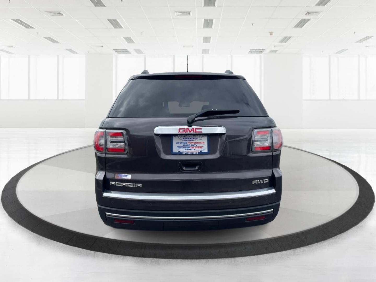 2014 GMC Acadia SLT-1 (1GKKVRKD2EJ) with an 3.6L V-6 gasoline direct injection engine, located at 1099 N County Rd 25A, Troy, OH, 45373, (937) 908-9800, 40.057079, -84.212883 - Third Row - Photo#3