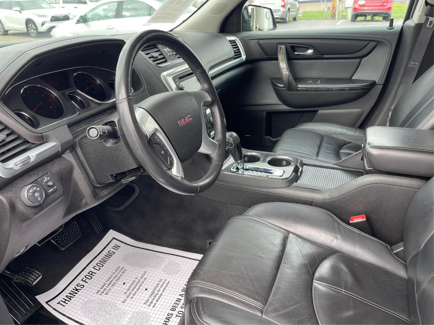 2014 GMC Acadia SLT-1 (1GKKVRKD2EJ) with an 3.6L V-6 gasoline direct injection engine, located at 1099 N County Rd 25A, Troy, OH, 45373, (937) 908-9800, 40.057079, -84.212883 - Third Row - Photo#8
