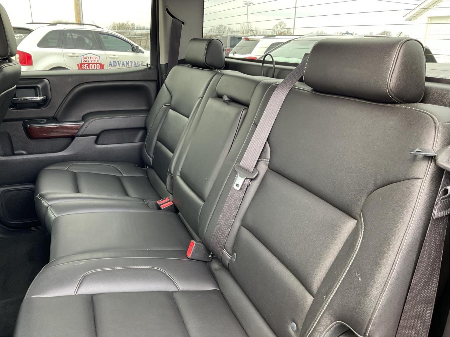 2014 GMC Sierra 1500 SLT (3GTU2VEC5EG) with an Vortec 6.2L V-8 gasoline direct injection engine, located at 1951 S Dayton Lakeview Rd., New Carlisle, OH, 45344, (937) 908-9800, 39.890999, -84.050255 - 2014 GMC Sierra 1500 SLT - Photo#9