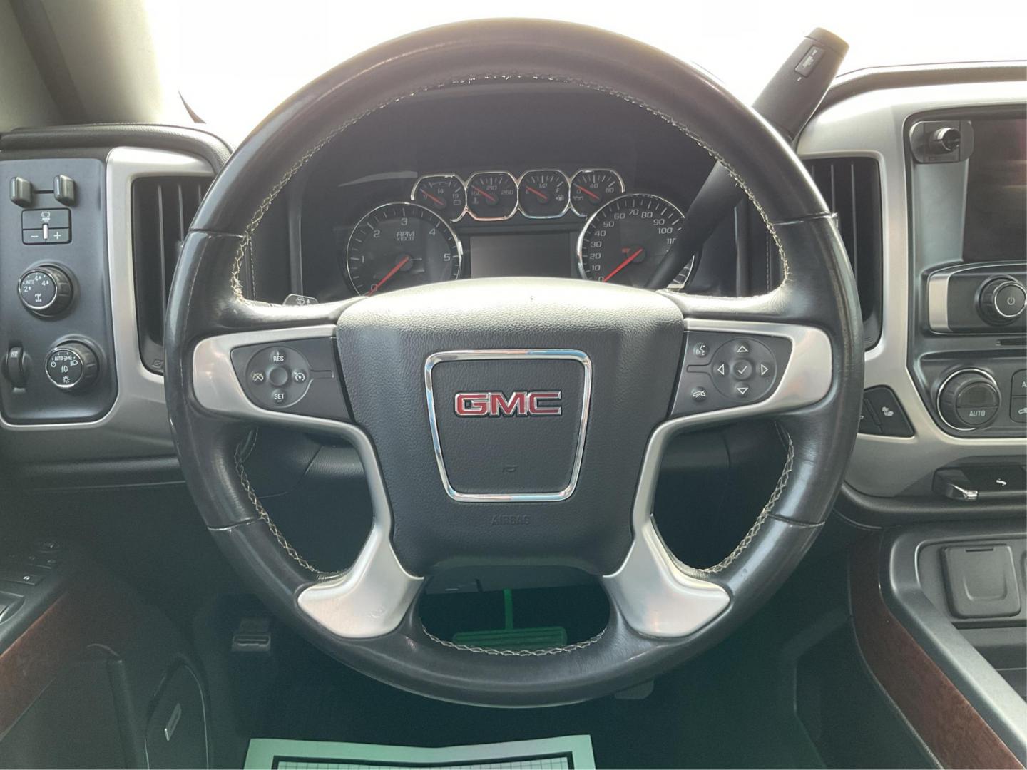 2014 GMC Sierra 1500 SLT (3GTU2VEC5EG) with an Vortec 6.2L V-8 gasoline direct injection engine, located at 1951 S Dayton Lakeview Rd., New Carlisle, OH, 45344, (937) 908-9800, 39.890999, -84.050255 - 2014 GMC Sierra 1500 SLT - Photo#14