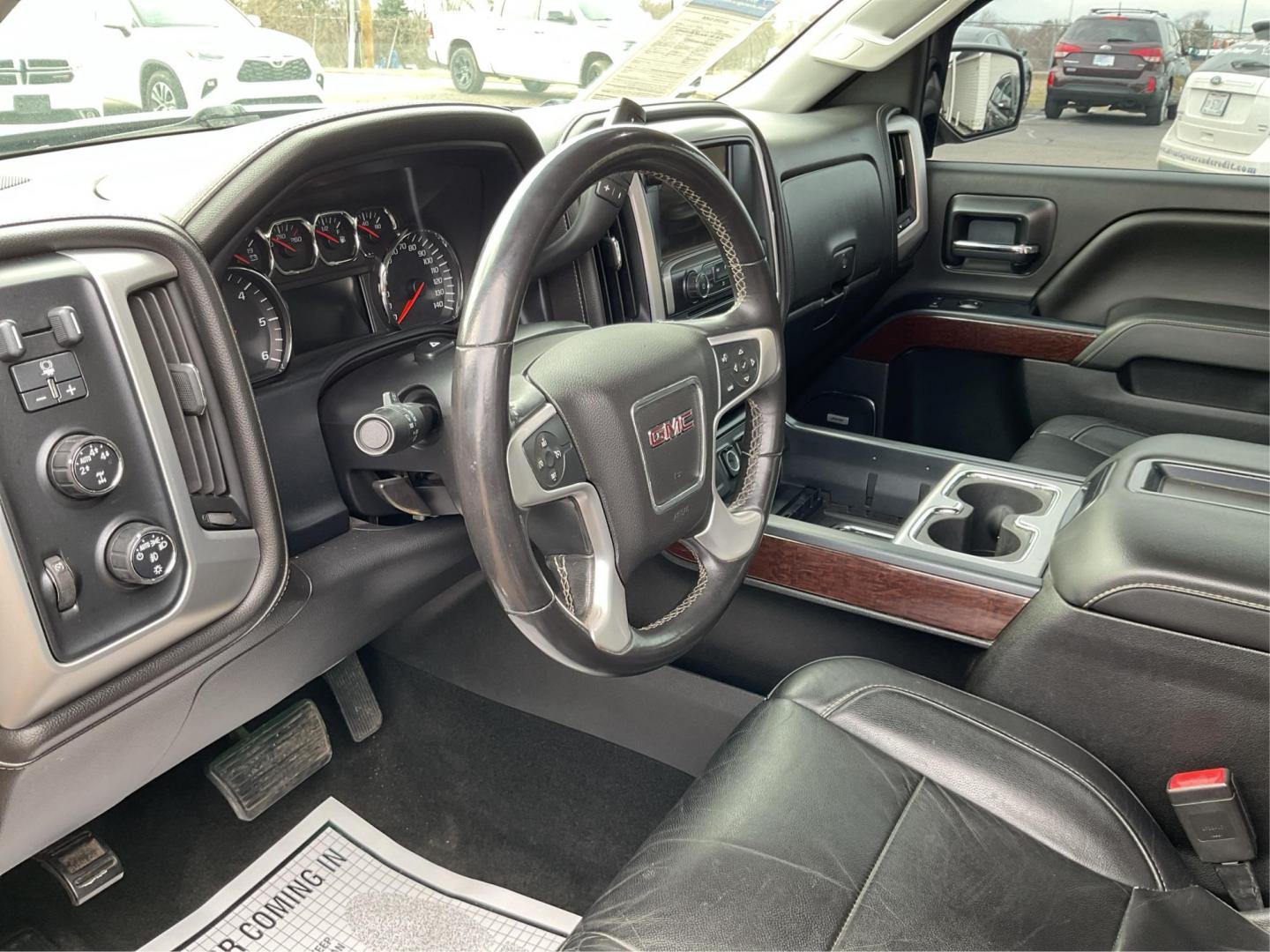 2014 GMC Sierra 1500 SLT (3GTU2VEC5EG) with an Vortec 6.2L V-8 gasoline direct injection engine, located at 1951 S Dayton Lakeview Rd., New Carlisle, OH, 45344, (937) 908-9800, 39.890999, -84.050255 - 2014 GMC Sierra 1500 SLT - Photo#8