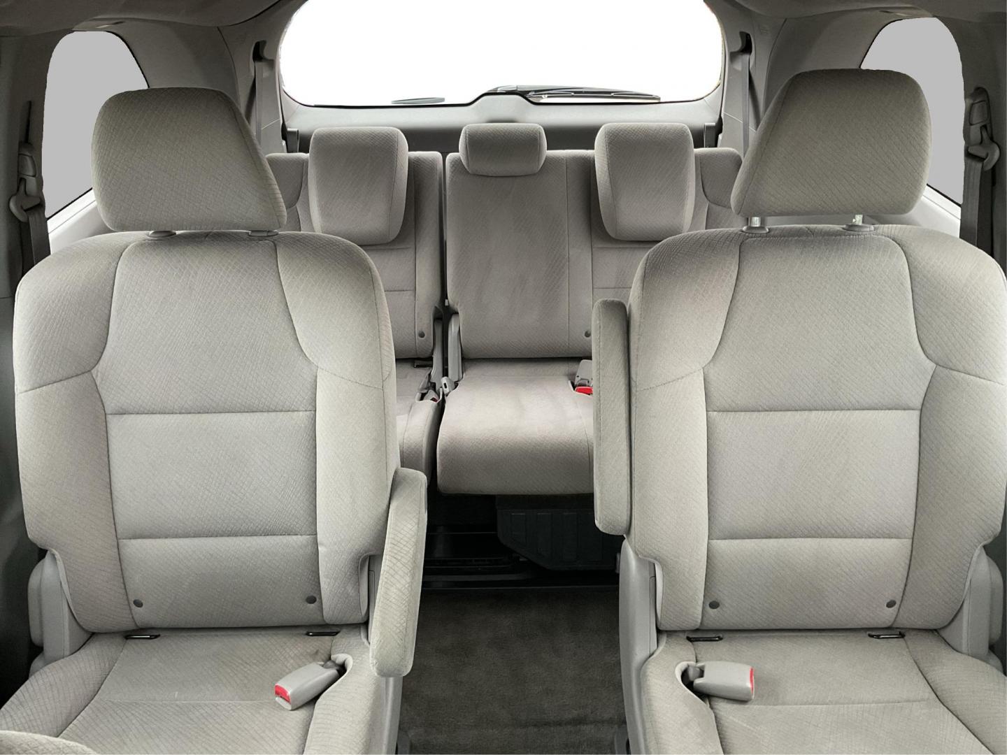 2014 Honda Odyssey LX (5FNRL5H23EB) with an 3.5L V-6 i-VTEC variable valve control engine, located at 1230 East Main St, Xenia, OH, 45385, (937) 908-9800, 39.688026, -83.910172 - 2014 Honda Odyssey LX - Photo#13